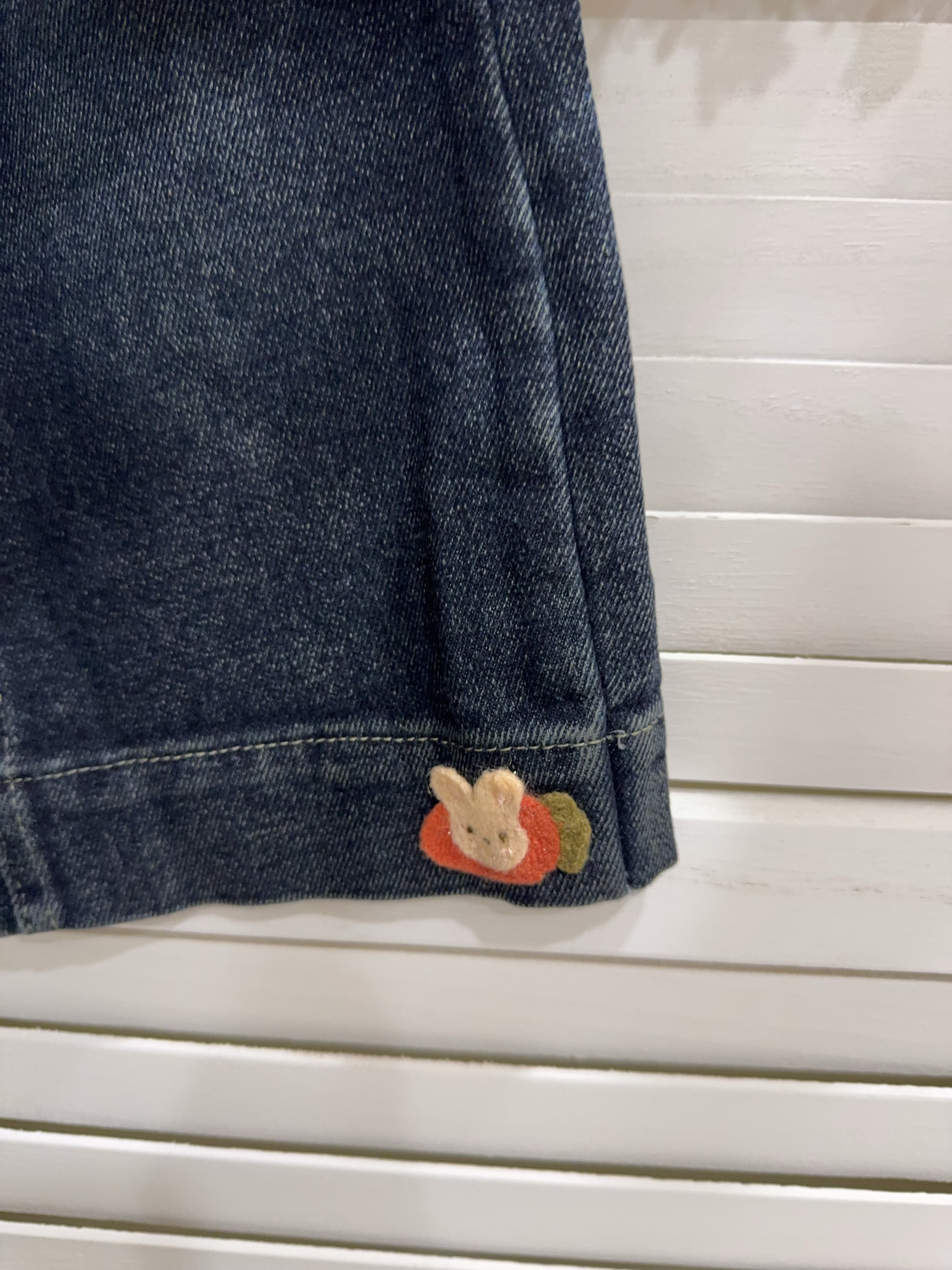 6115小兔子燙布牛仔褲c141