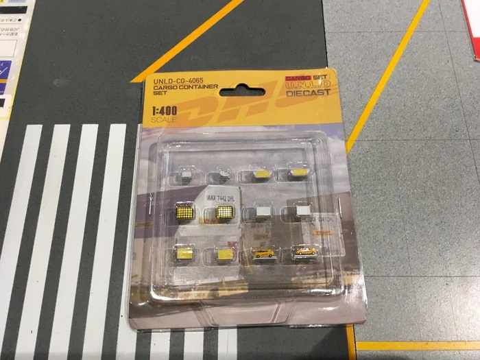JC wings 1/400 貨櫃套裝 DHL