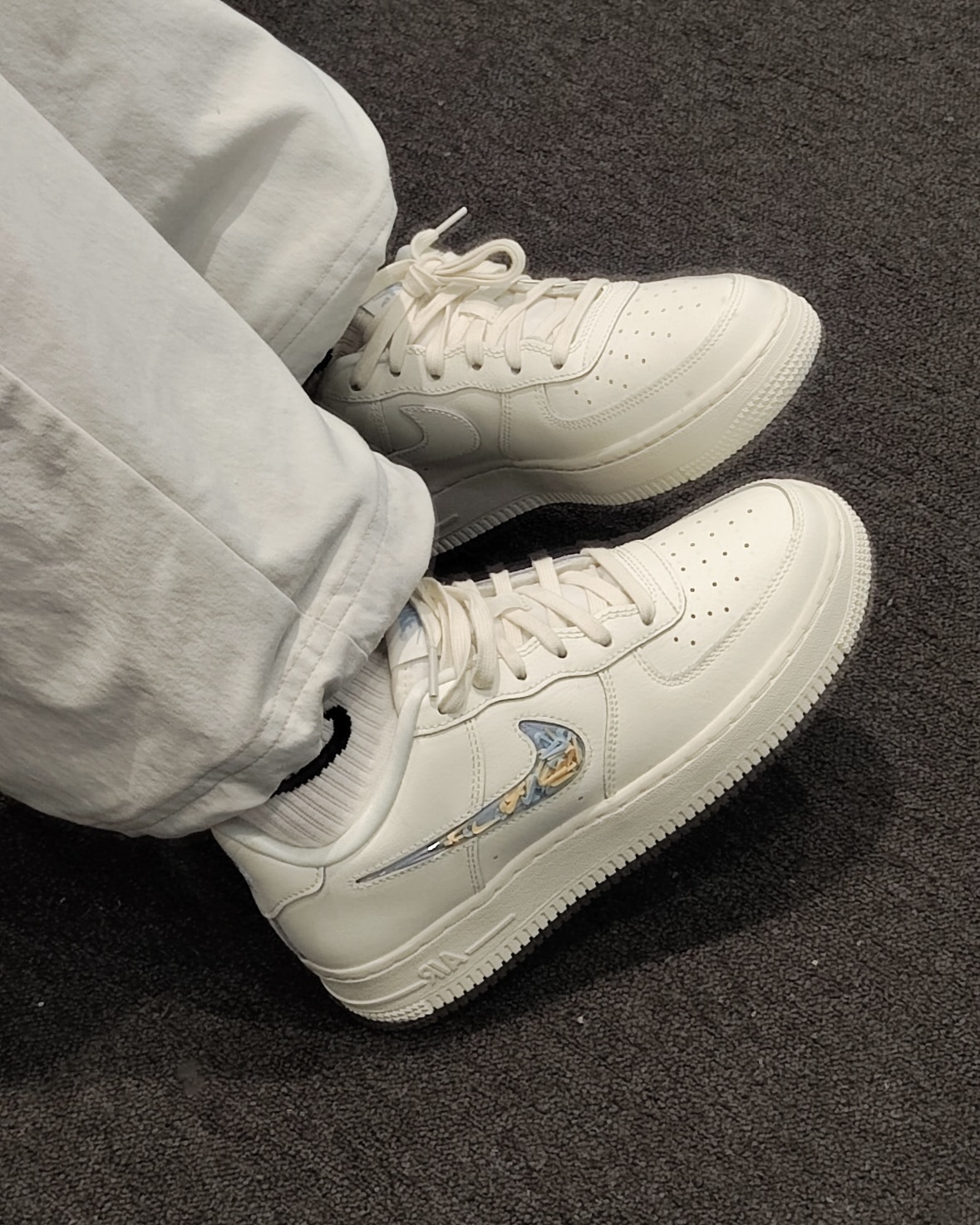 Nike Air Force 1 GS 流沙 透明勾勾 低筒 奶白