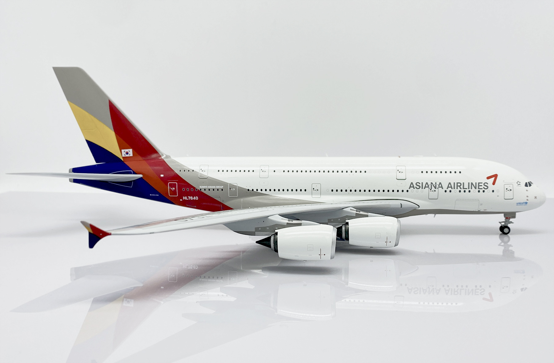 JC wings 1/200 韓亞航空 A380 H7640 標準塗裝