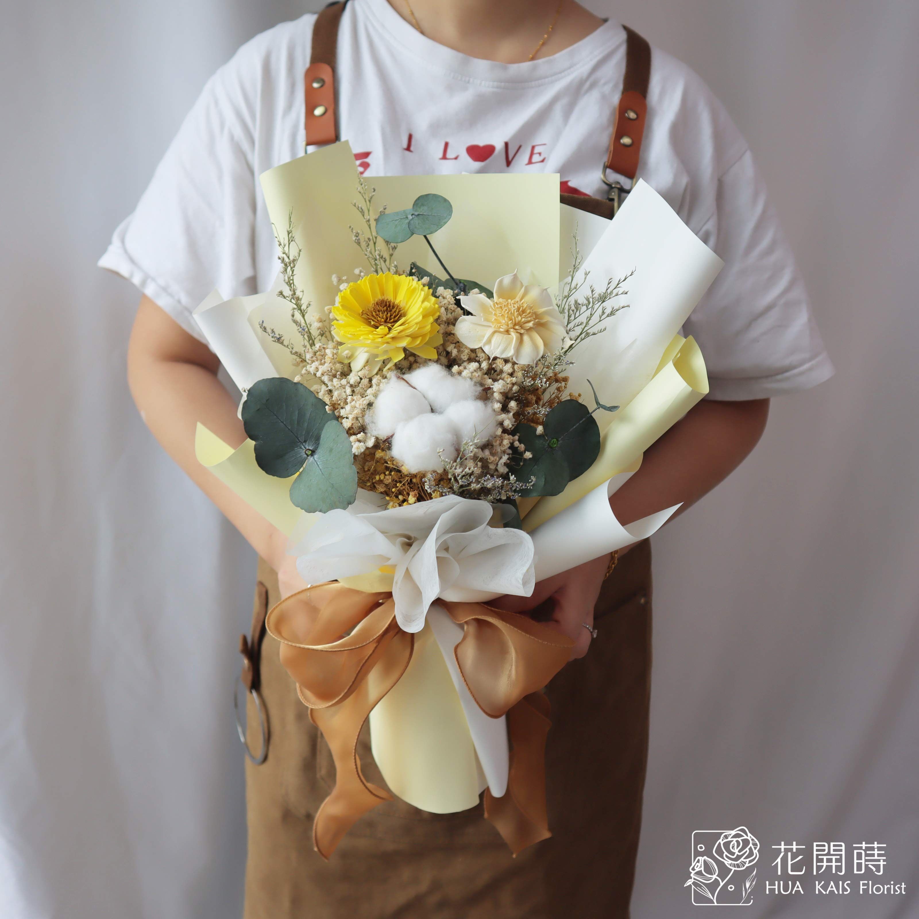 乾燥花束|黃太陽花乾燥花束(M)|中型花束|永生花|成交花束|畢業花束|母親節花束