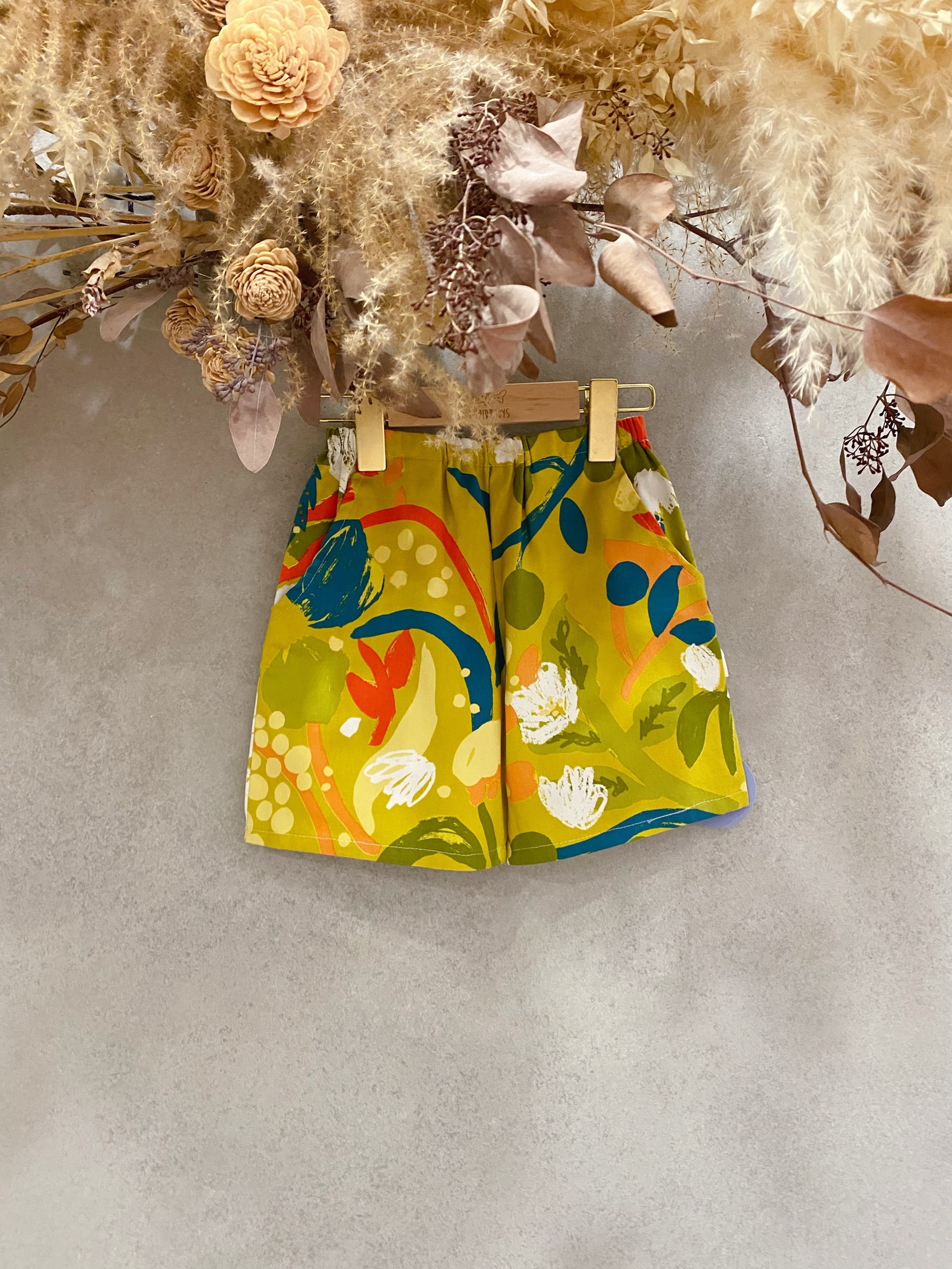 綠抽象果實 口袋短褲（90）