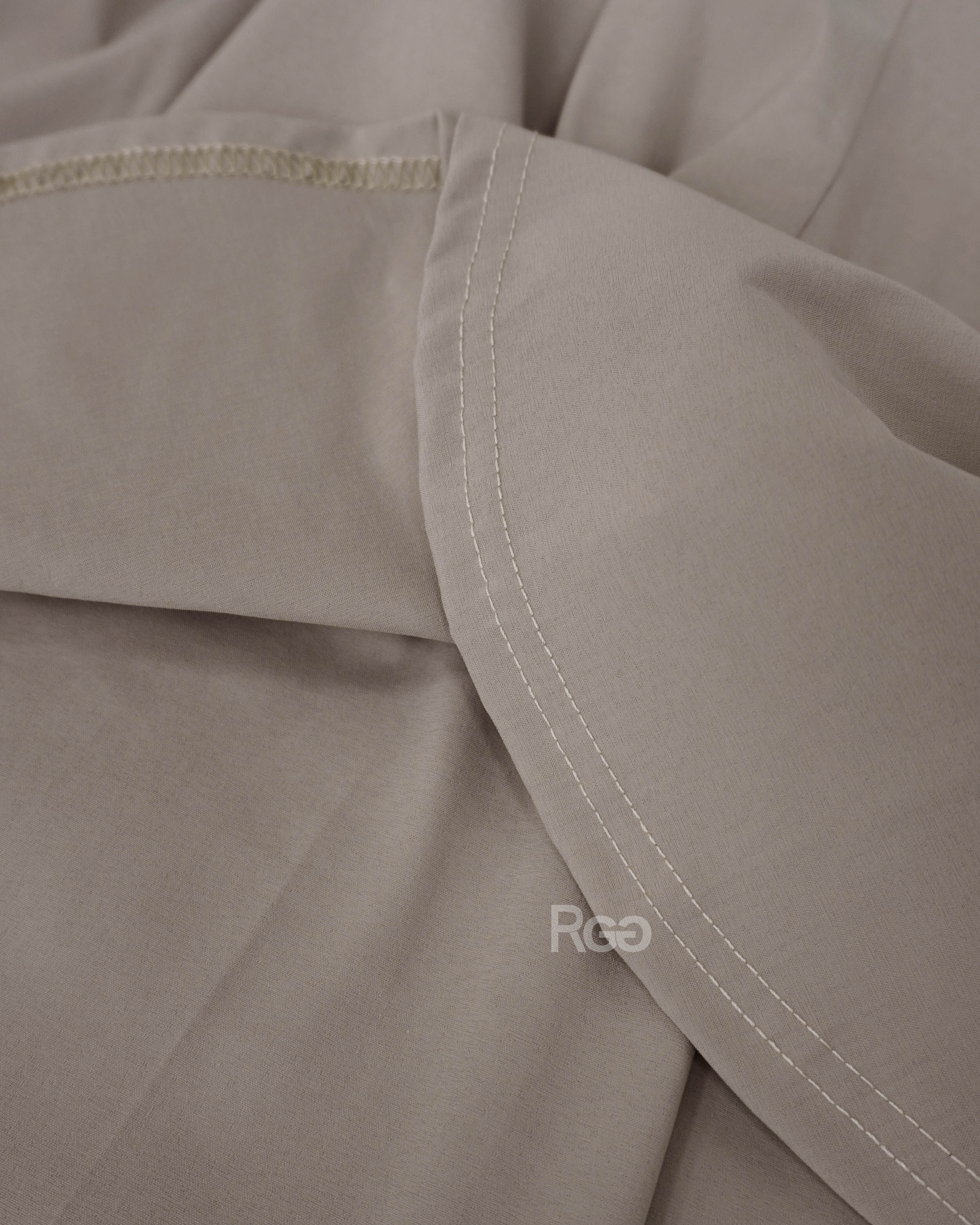 #25109 3M機能防潑水 花苞長裙 下擺細節