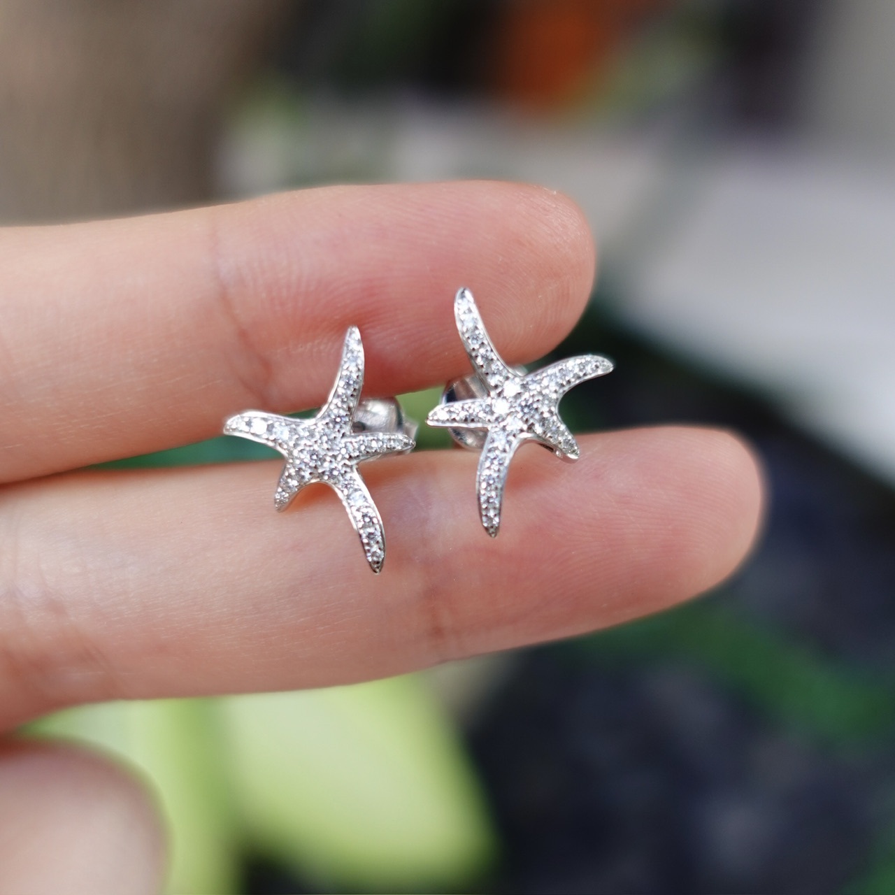 18K金天然鑽石耳釘 - 海洋之星