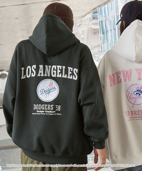 零碼現貨炭灰色道奇 日本🇯🇵連線 MONO-MART x MLB 背部LOGO設計隊徽刺繡連帽T恤 隊徽 刺繡 長袖 寬鬆 落肩 oversized 帽T/現貨