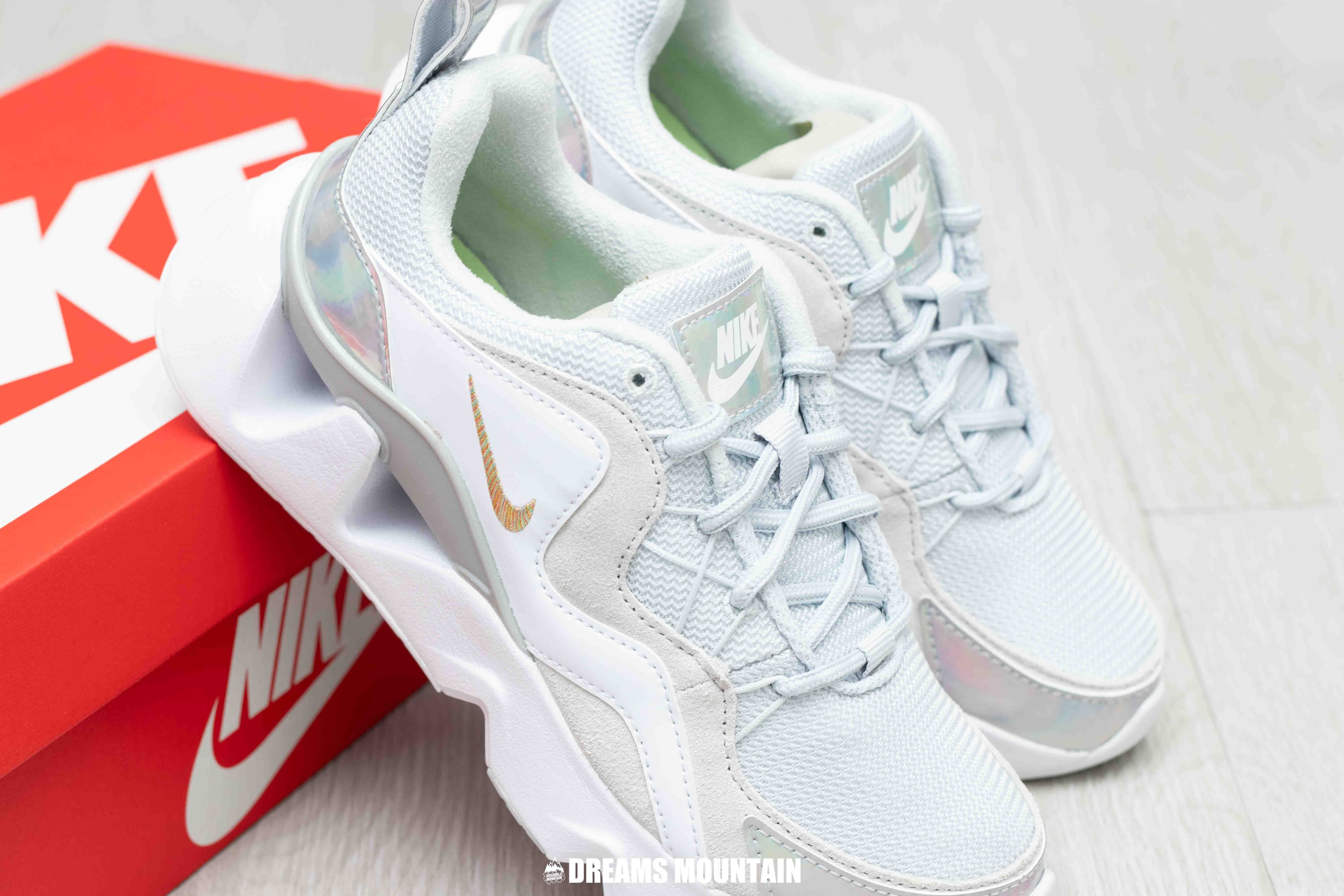 【現貨】NIKE RYZ 365 白炫彩鐳射-WOMEN