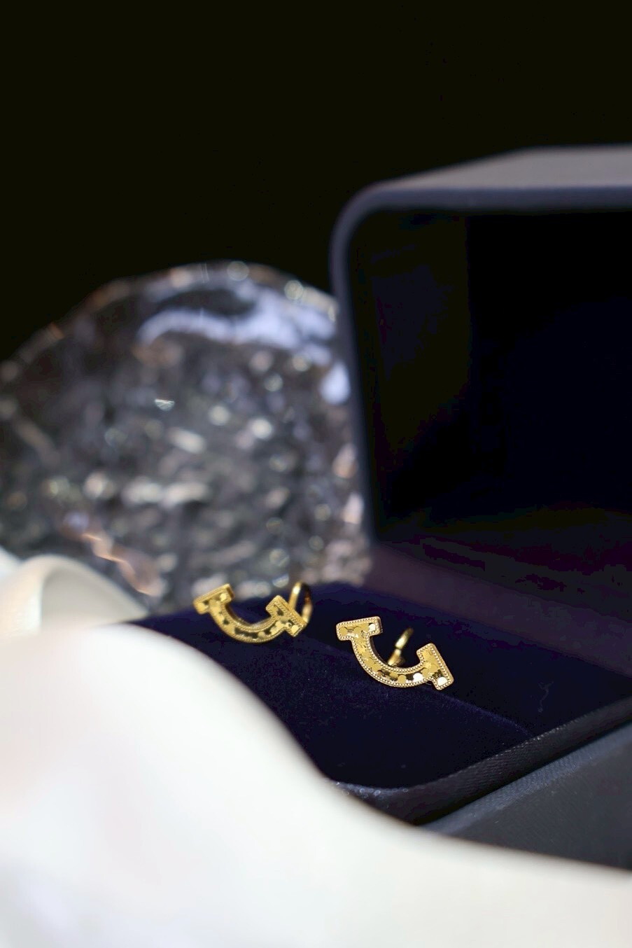 Golden Arc 金韻之弧耳釘