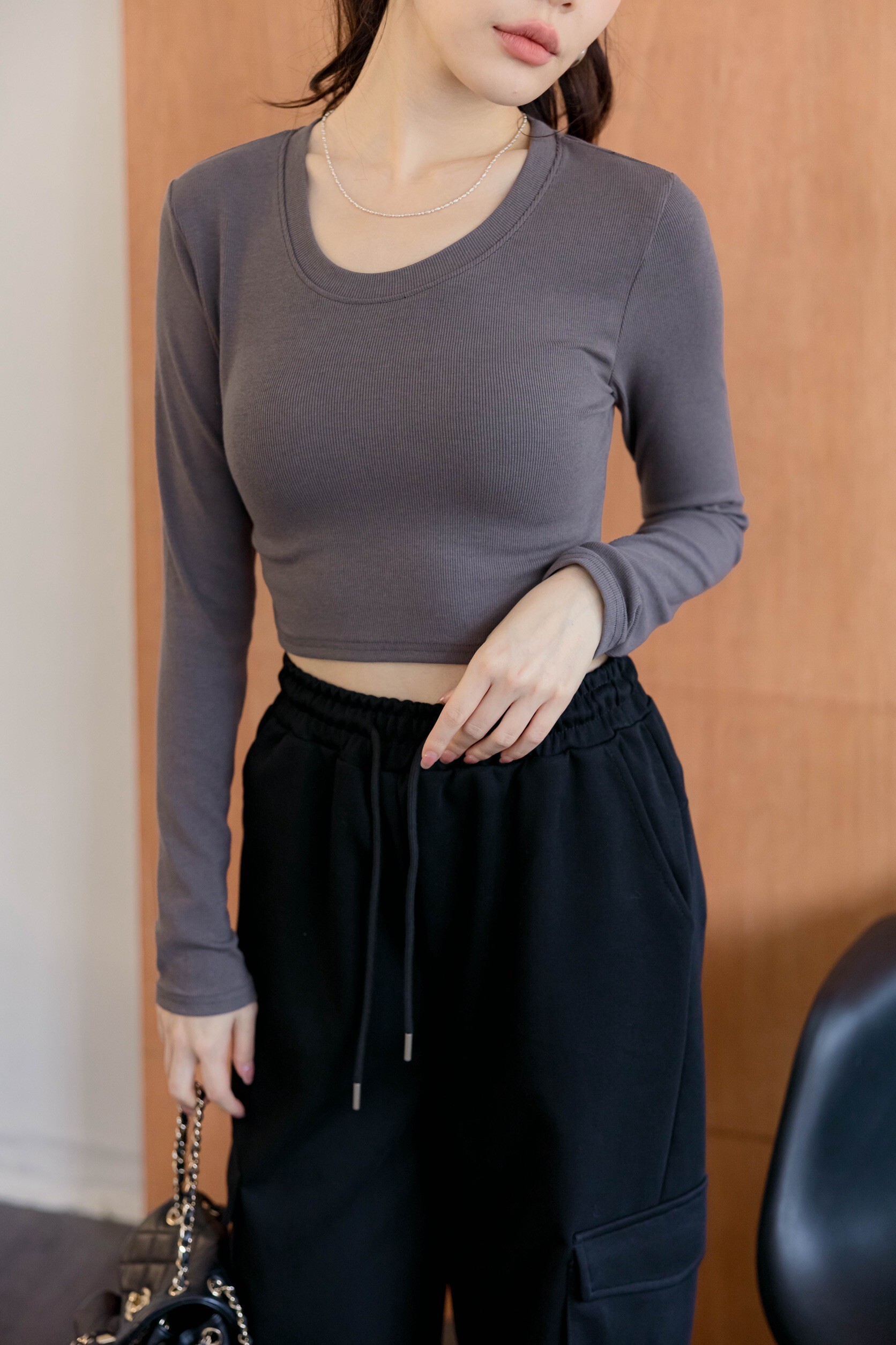 (現貨)#Z16 圓領螺紋短版上衣(白/黑/深灰/奶奶灰)