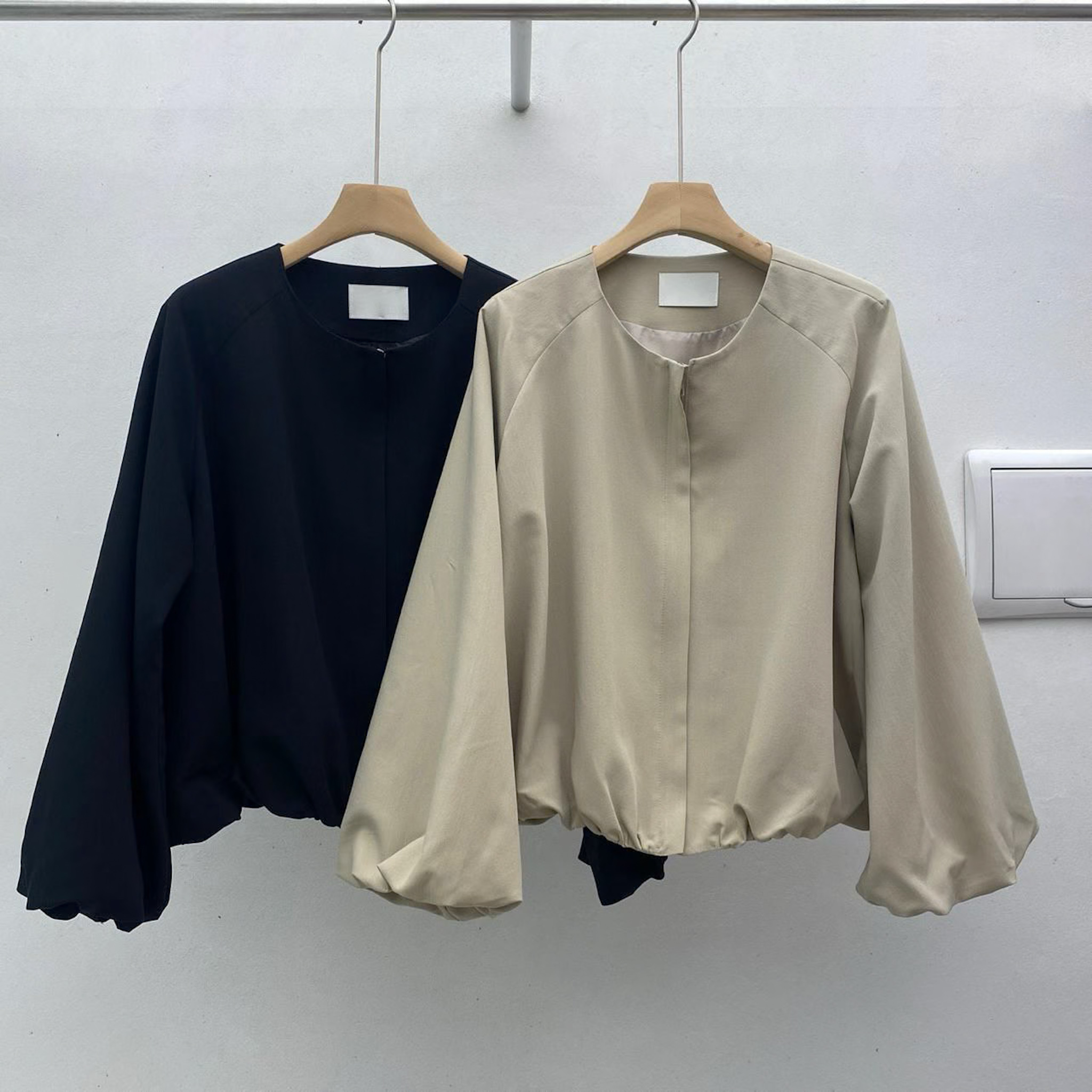 O02Rayon雲朵設計極簡拉鍊外(黑)