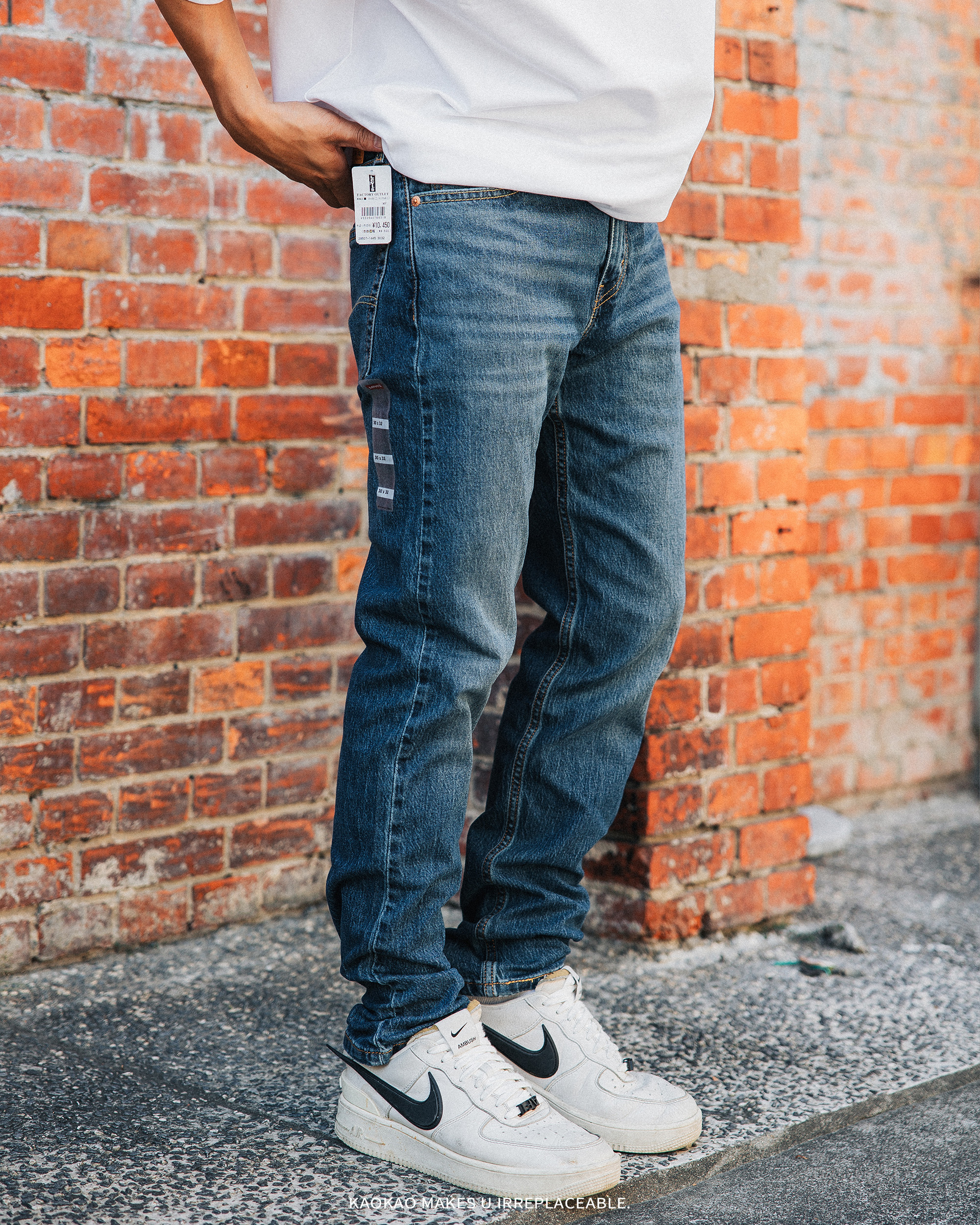 日本連線Levi's 502™ 舒適錐型 中腰牛仔「1445丹寧藍」【29507-1445】