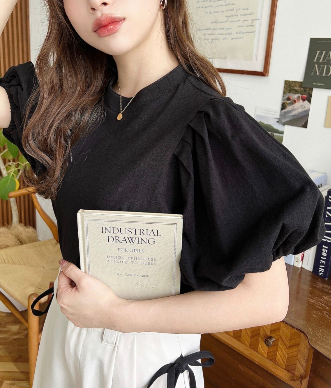 【預購】JN101405 moment+ 立領泡泡袖上衣