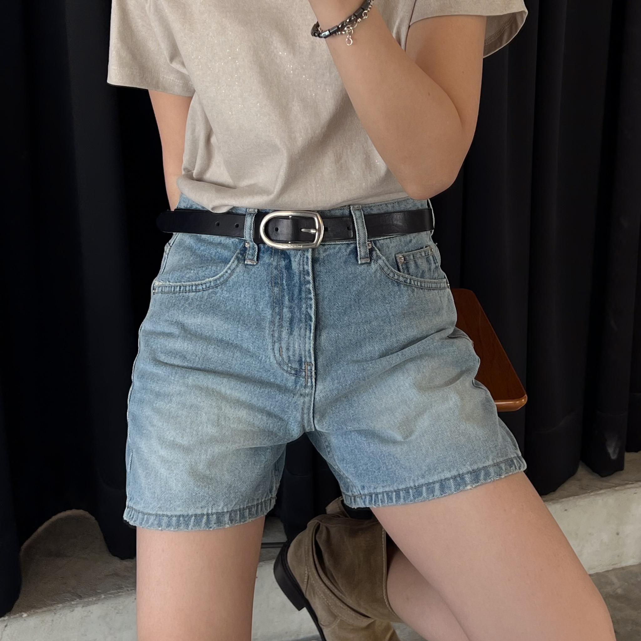 O11率性刷色牛仔短褲(S/M)