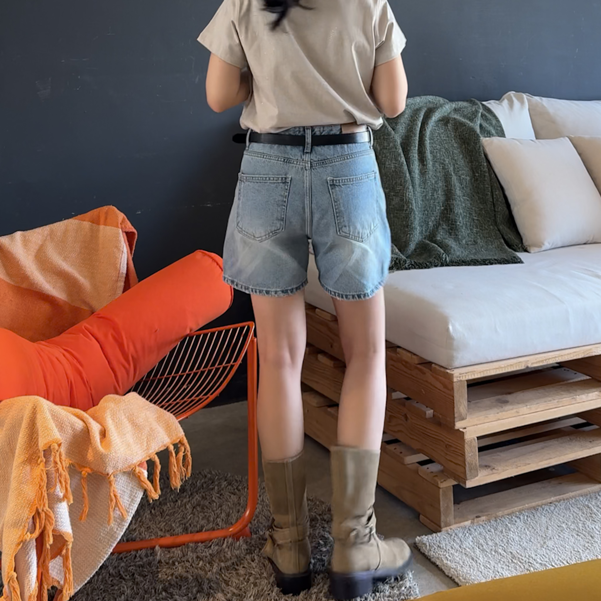 O11率性刷色牛仔短褲(S/M)