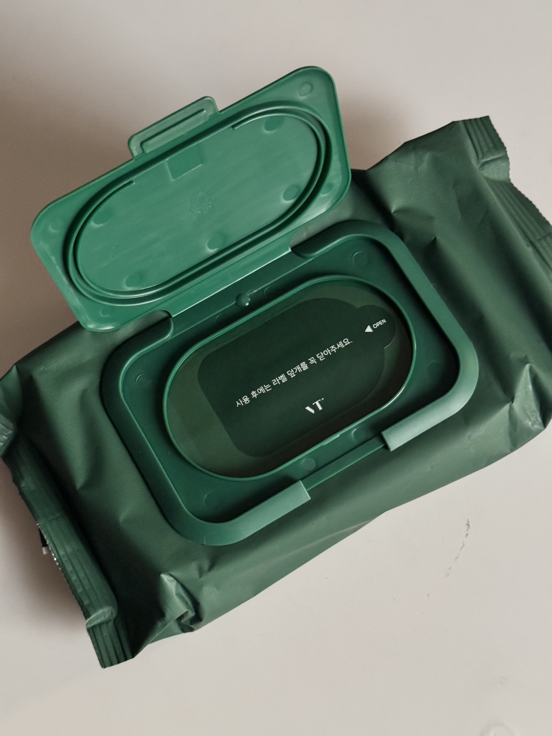 #現貨 VT COSMETICS 老虎積雪草卸妝巾 一包50入 溫和卸妝