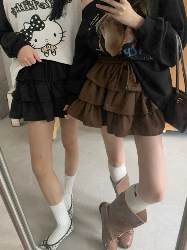 麂皮荷葉澎澎蛋糕裙/二色