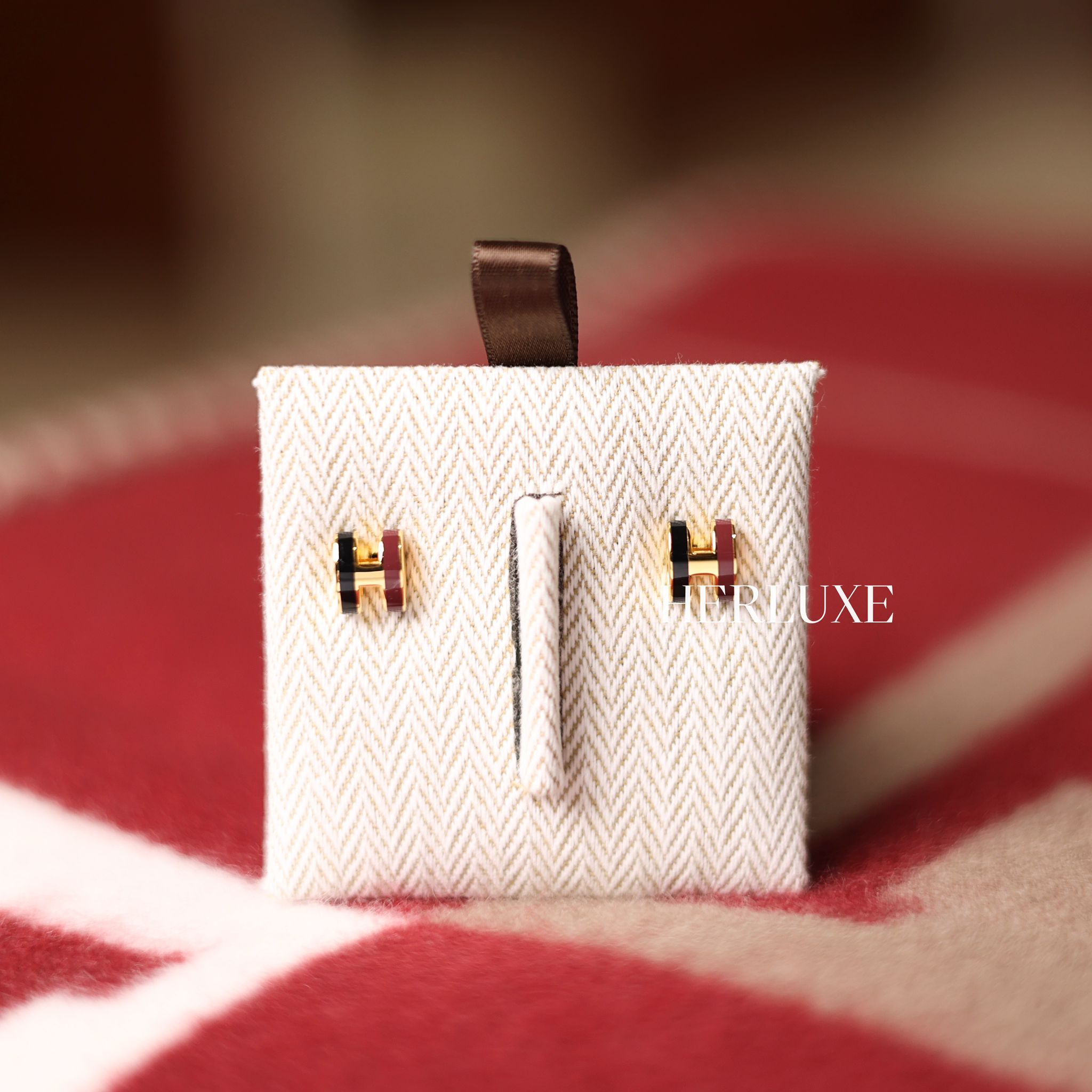 mini pop h earrings B1 galaxie cc