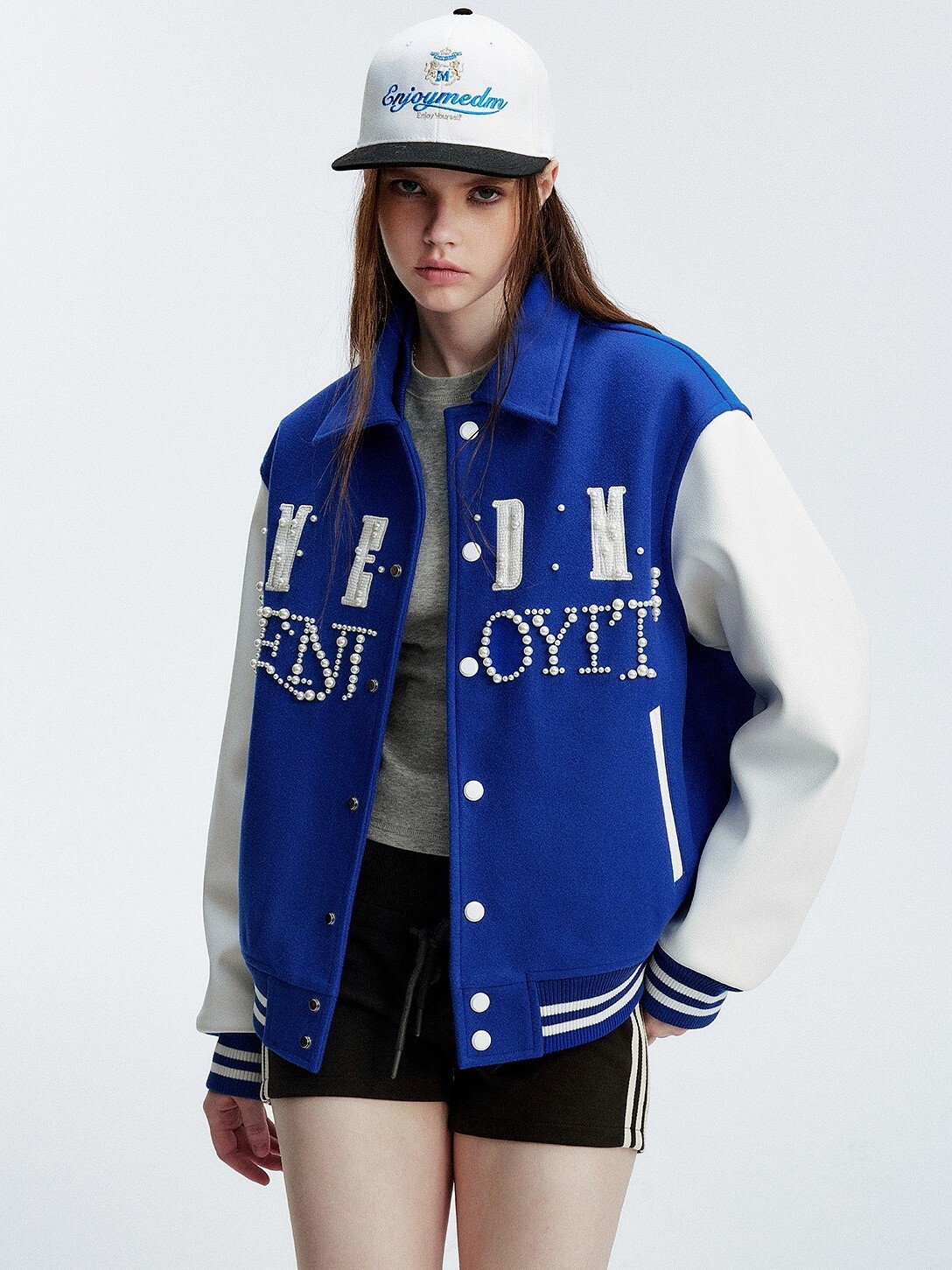 MEDM 珍珠字體Logo 休閒寬鬆 棒球外套