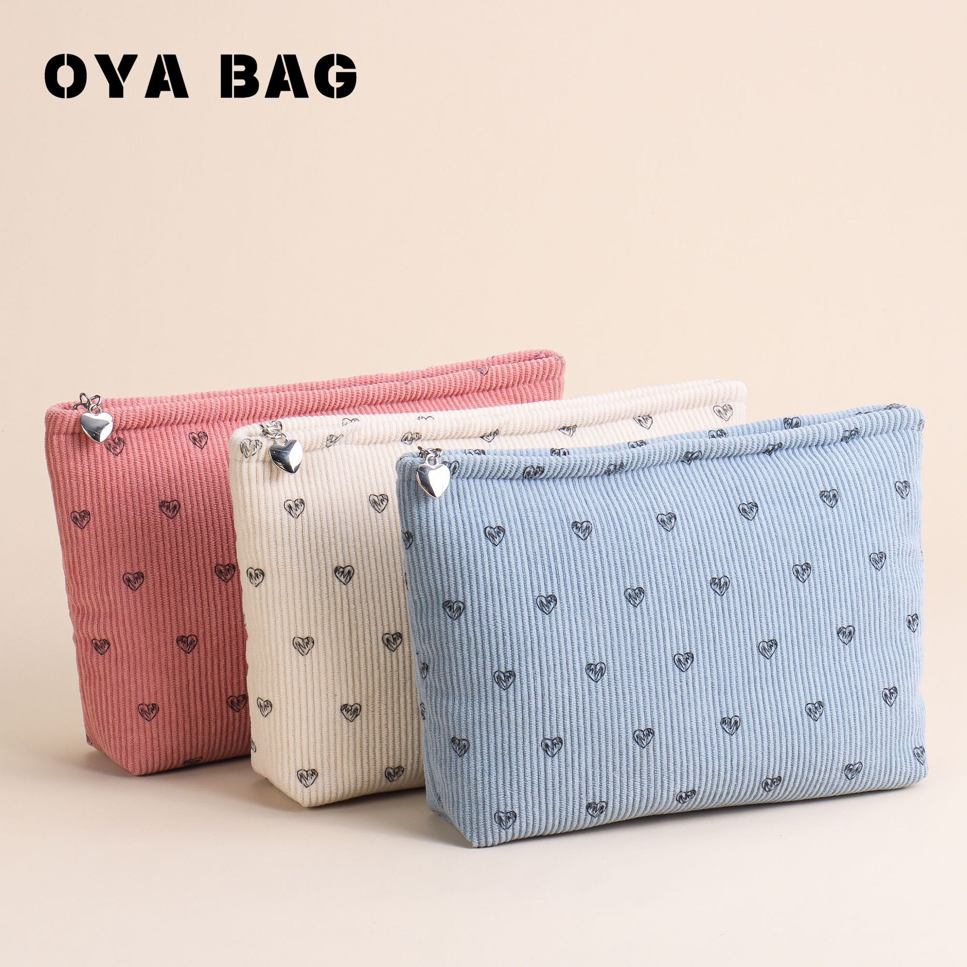 《6298》燈芯絨愛心化妝包