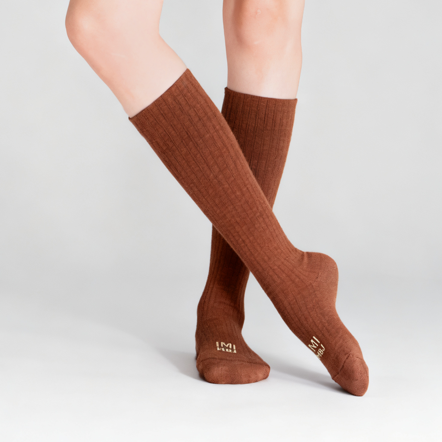 海寧專屬｜只有線條咖｜沒有設計師款．壓力及膝襪