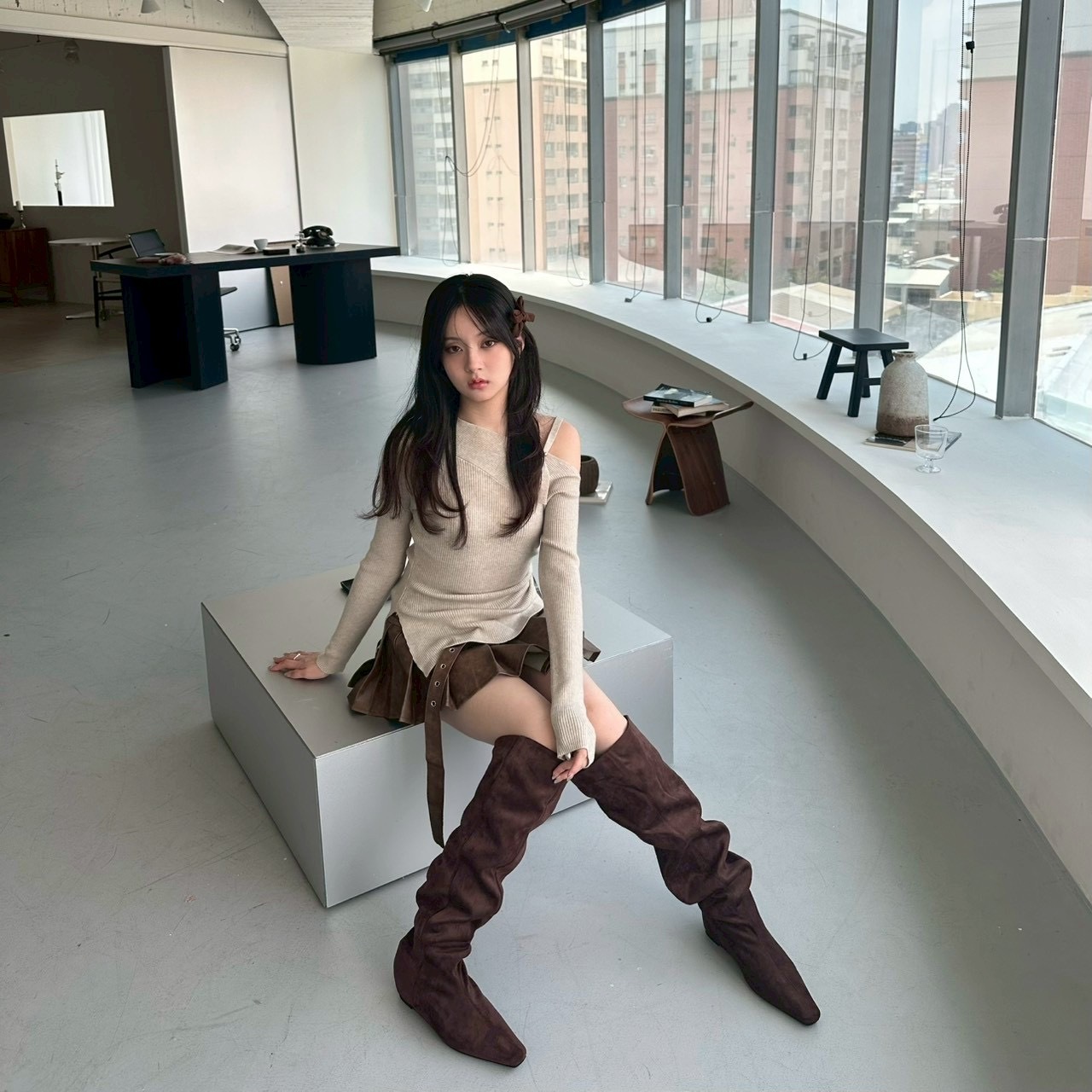 秋季純慾美肩收腰斜擺針織衫