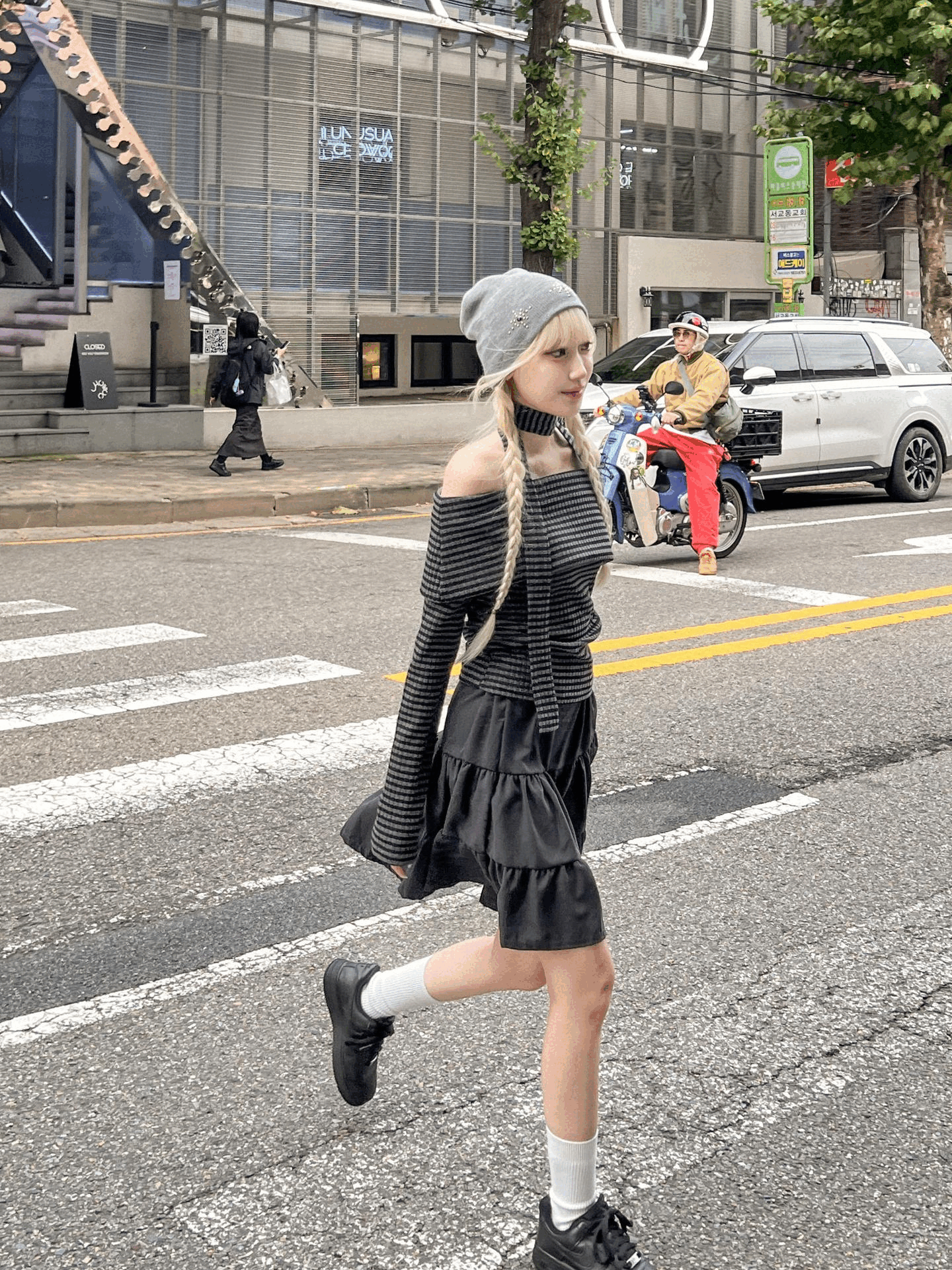 秋冬色系大裙擺蛋糕短裙〈🇰🇷DAY 1〉