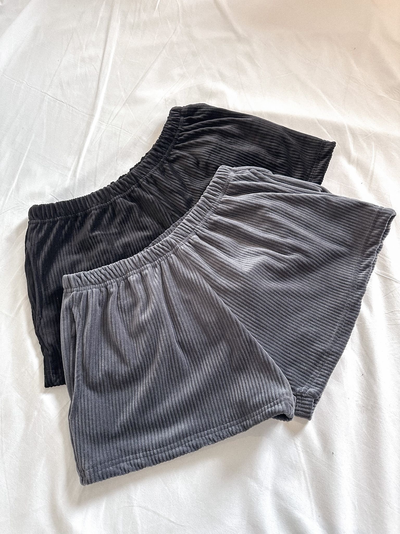 Corduroy Low-rise Shorts〈🇰🇷DAY 1〉