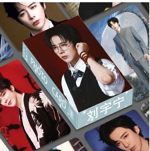 圣诞预购 刘宇宁55张闪卡