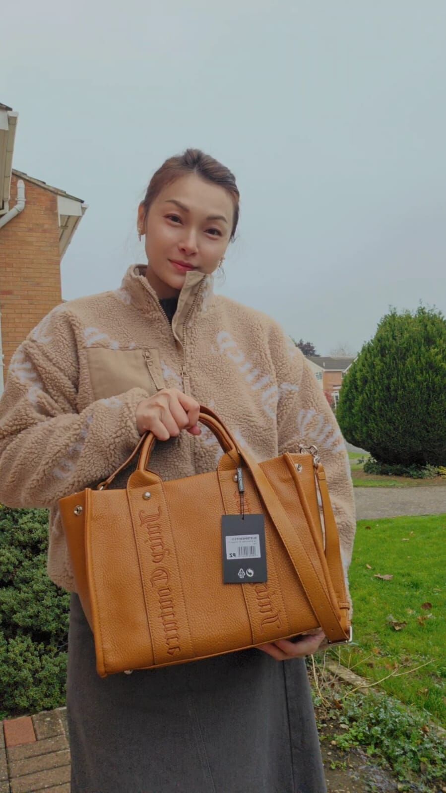 英國代購 (獨立訂單)-JUICY COUTURE IRIS EMBROLDERY M PU