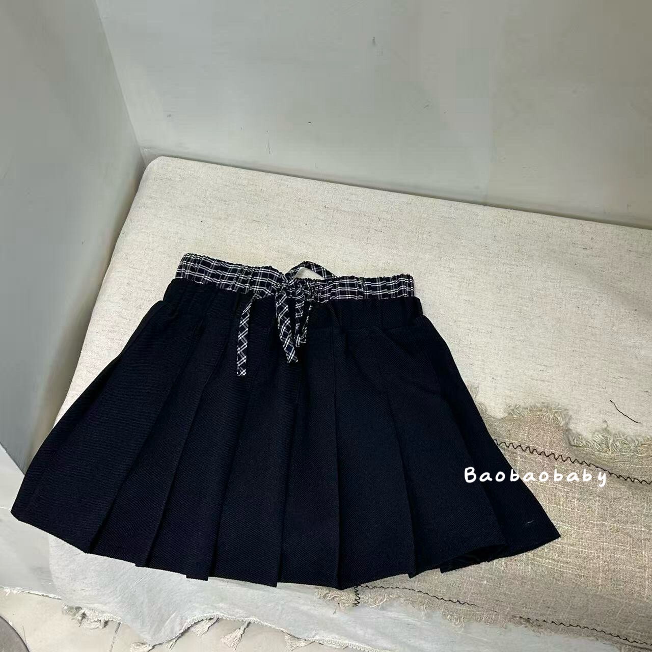 爆款格紋百褶裙