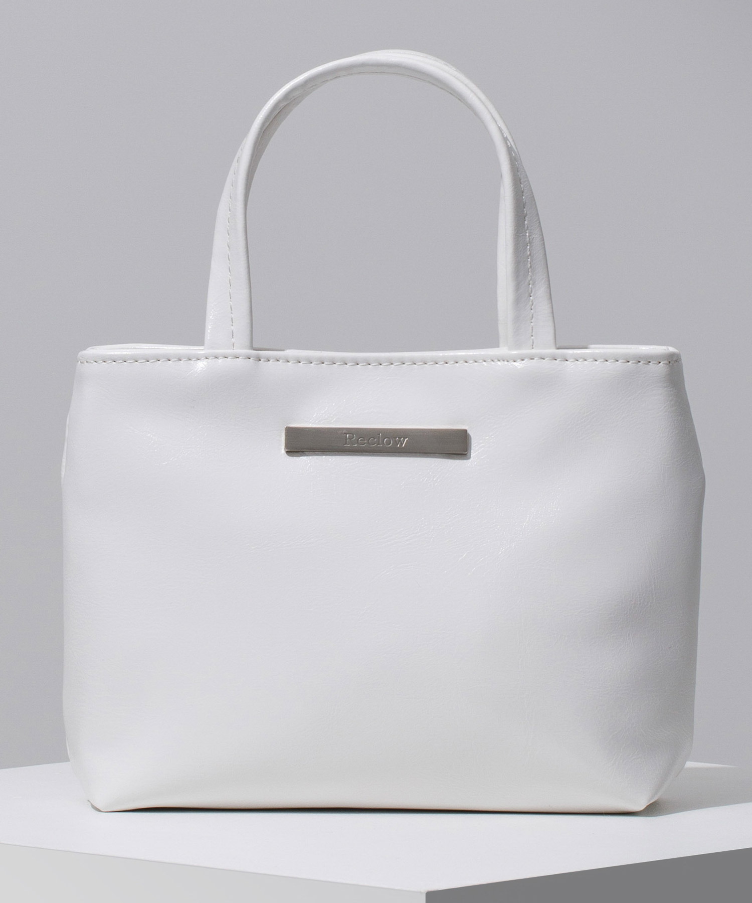 Q12 RECLOW TART MINI CHAIN BAG WHITE