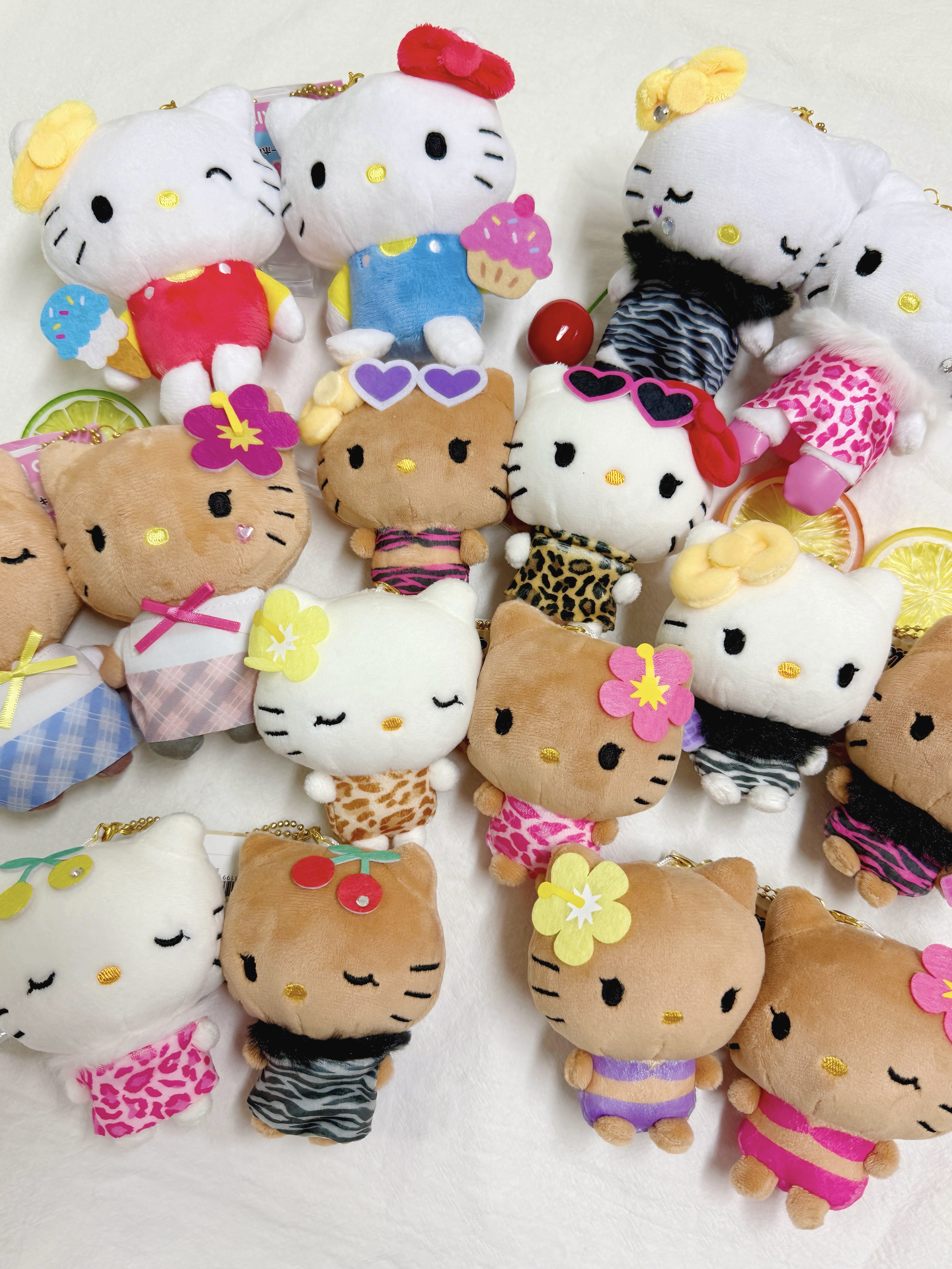 <現貨> 🇯🇵三麗鷗 CRUX Hello Kitty雙人貼貼系列吊飾