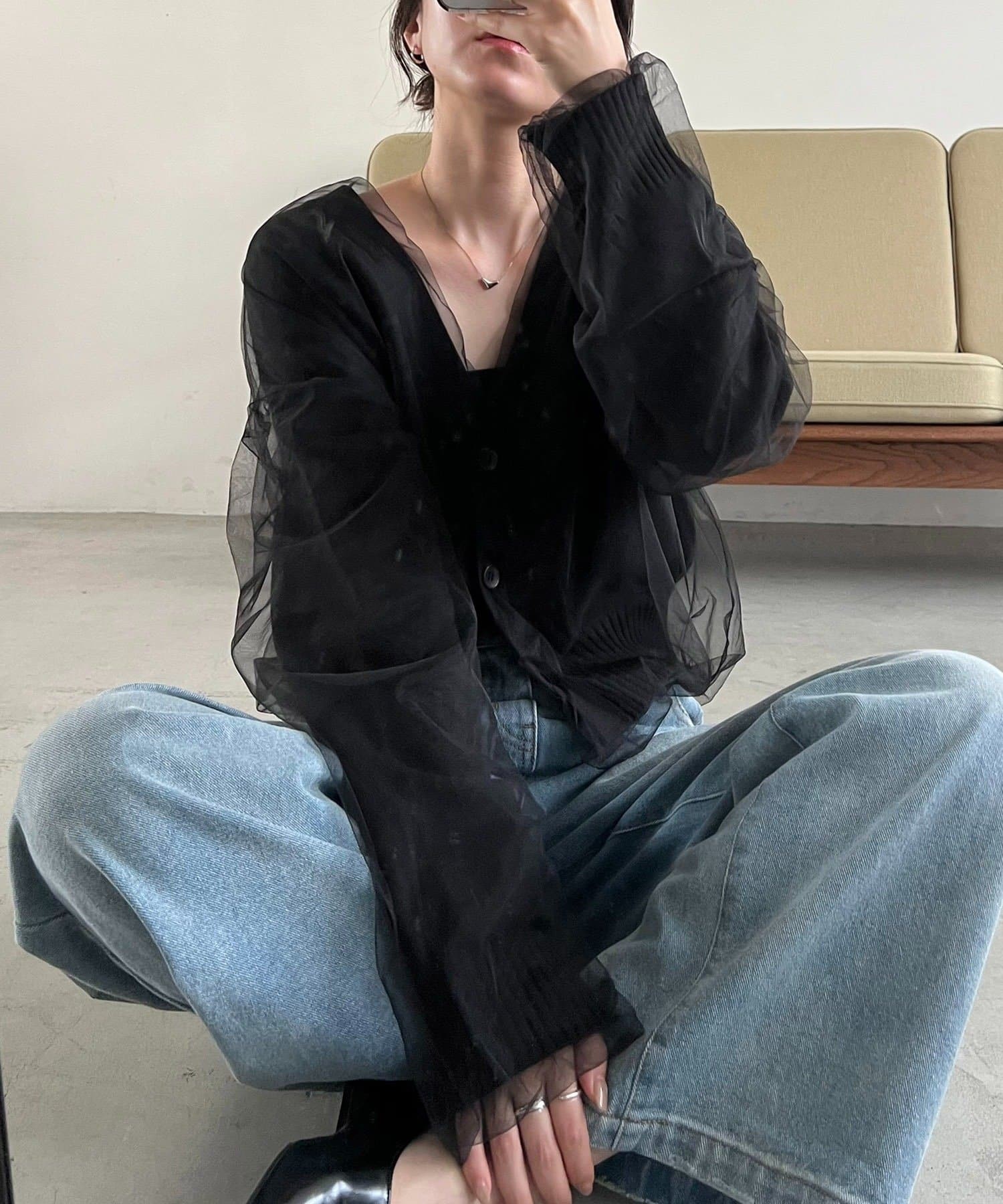 CAPRICIEUX LE'MAGE(カプリシュレマージュ)  【1枚で着映え】チュールレイヤードカーディガン黑（LEZ1052205A0008）