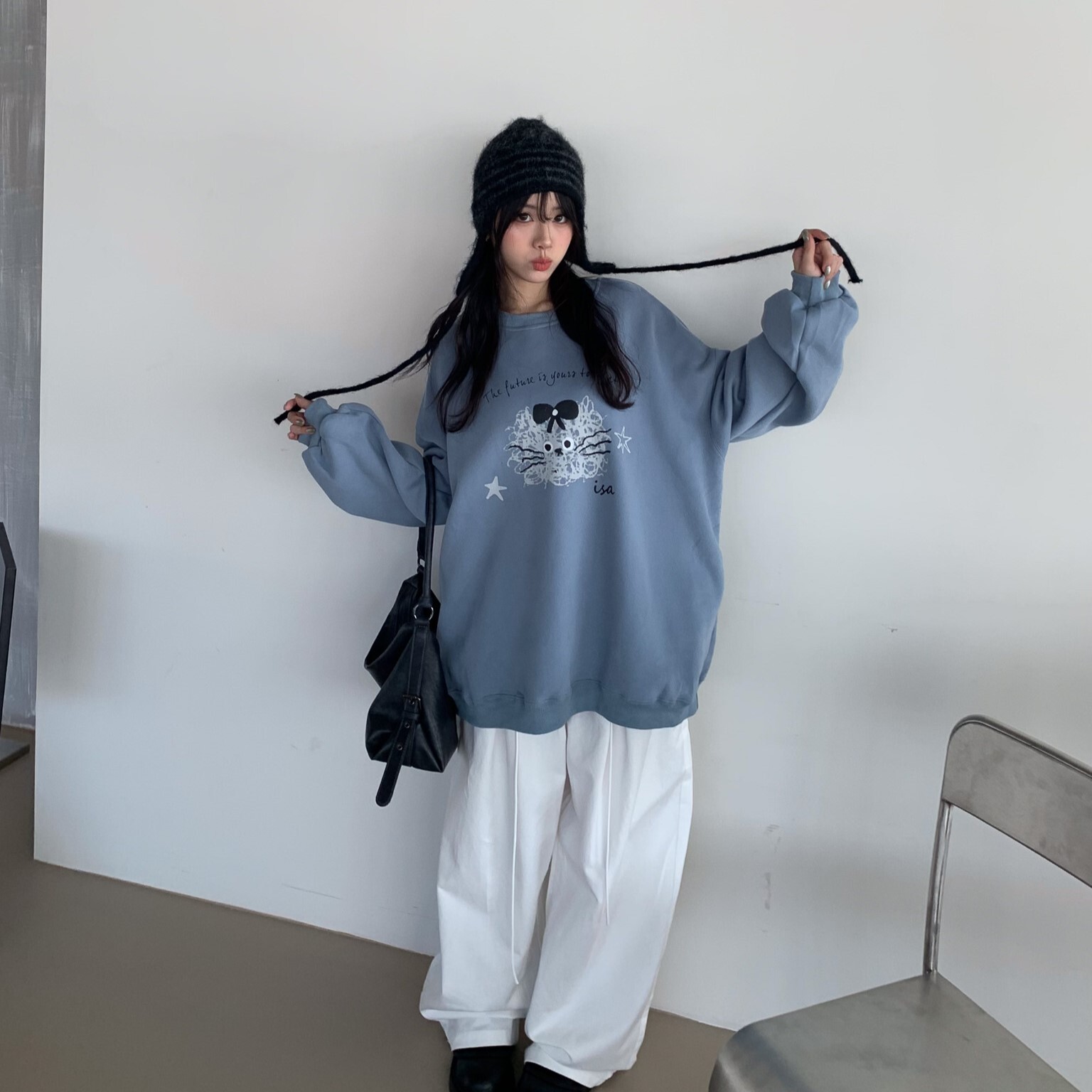 ISA_【ISA MADE】炸毛捲捲貓! 手繪插畫寬鬆大學TEE_51007