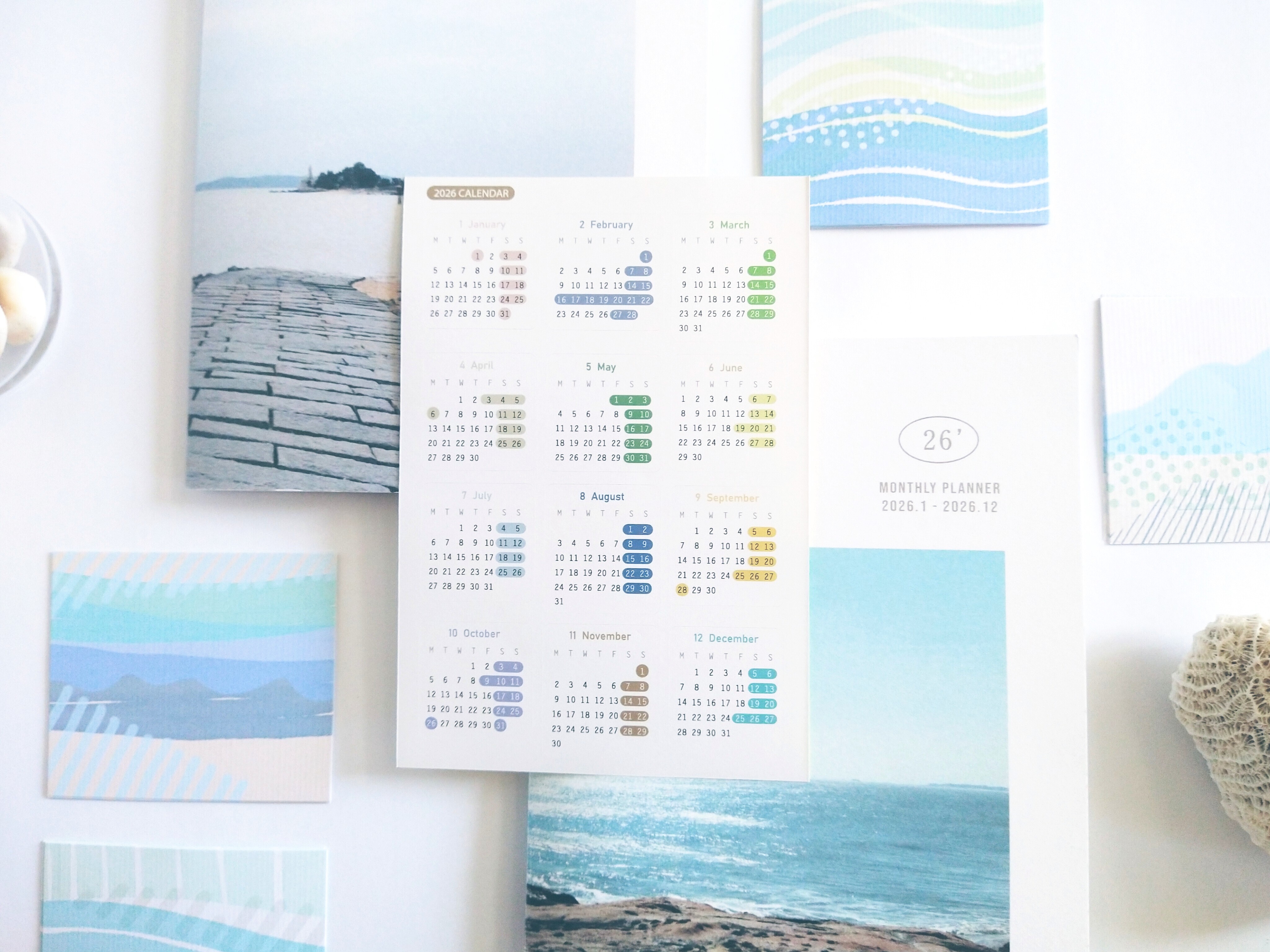 無色綻放．年曆貼紙 附台灣國定假日