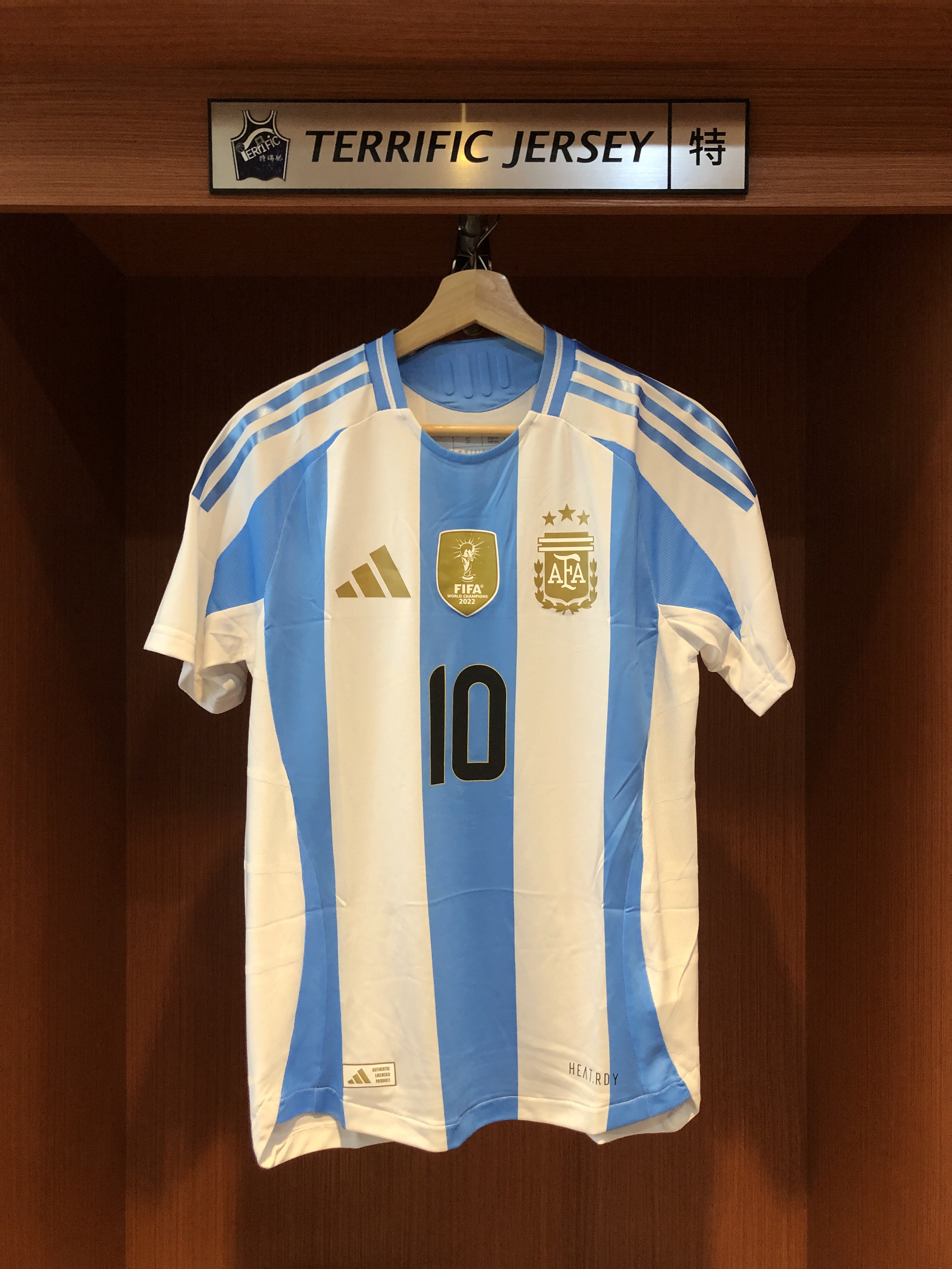 FIFA足球 Lionel Messi 阿根廷三星白 主場白 條紋 Adidas Authentic Jersey 球員版 全新