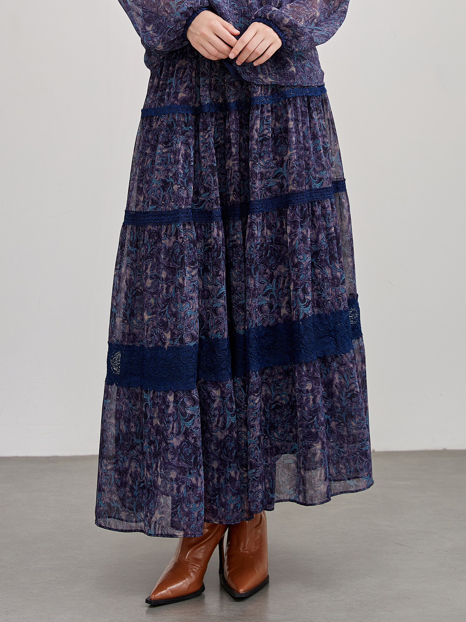 mi-tu 碎花半身裙