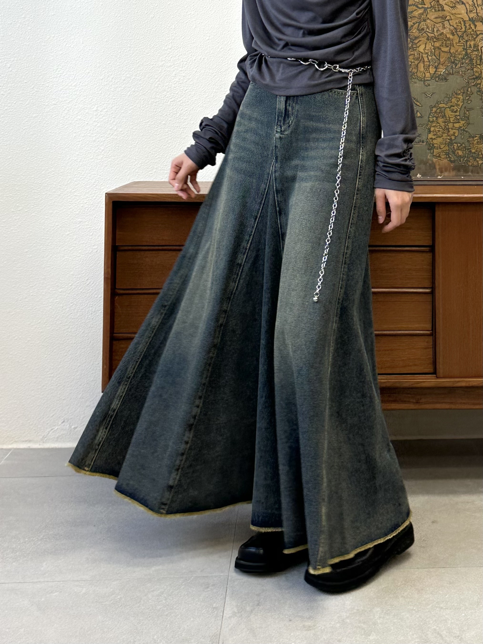 復古造舊大擺牛仔長裙 - SK53734