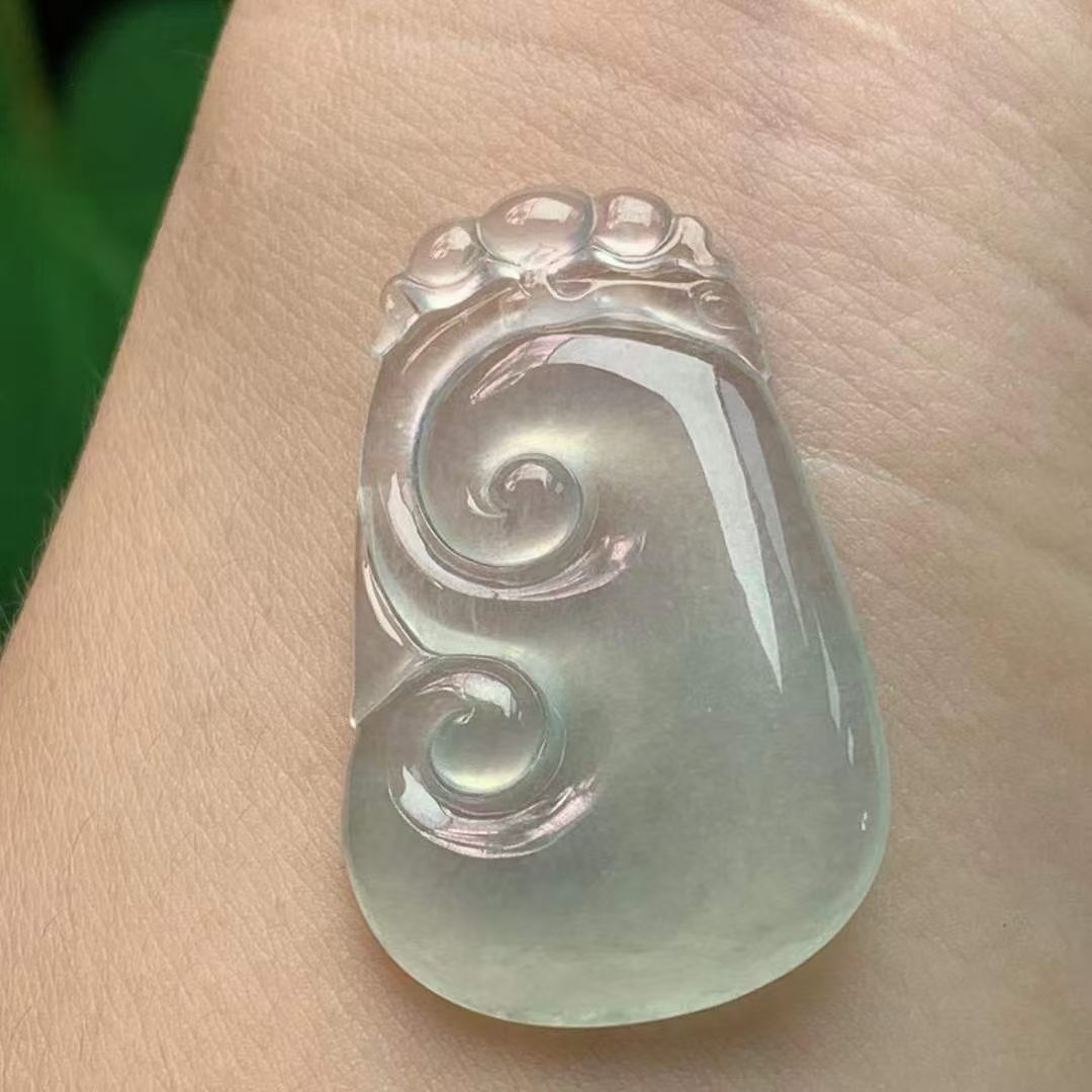 104331 翡翠冰種如意