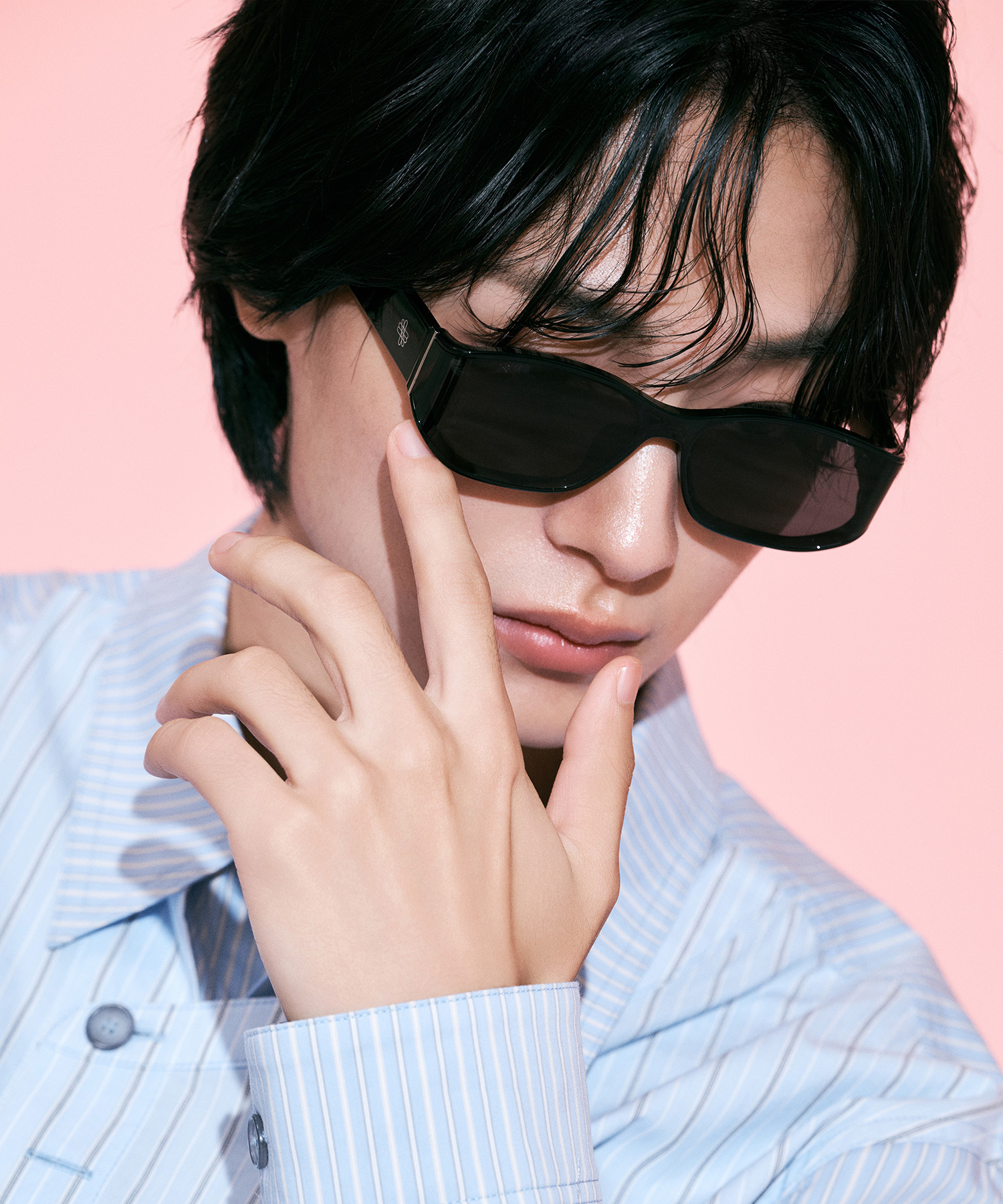 Q48 RECLOW SNOW CRYSTAL NO.1 SUNGLASS BLACK