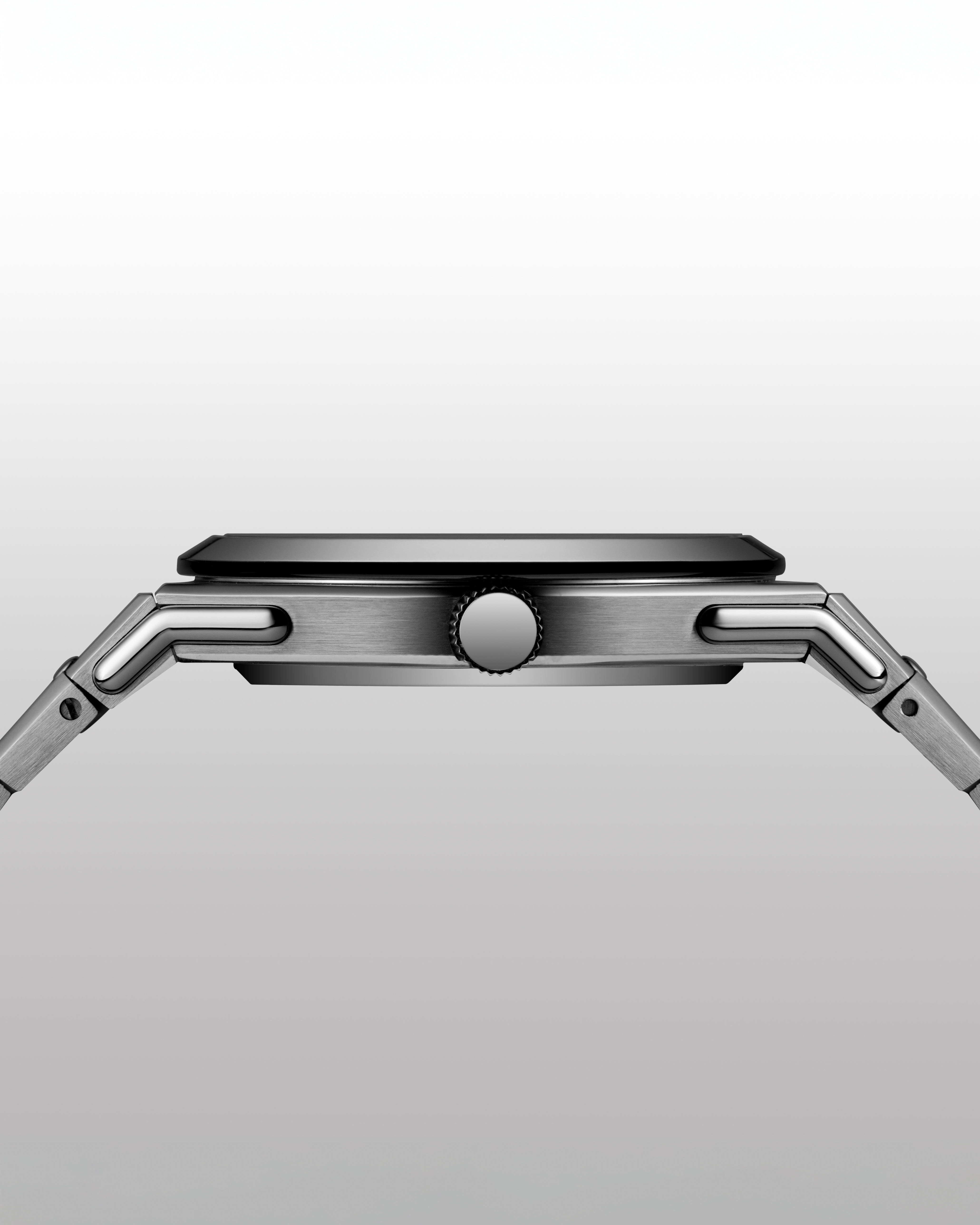 2340 系列｜Blue 深藍面盤