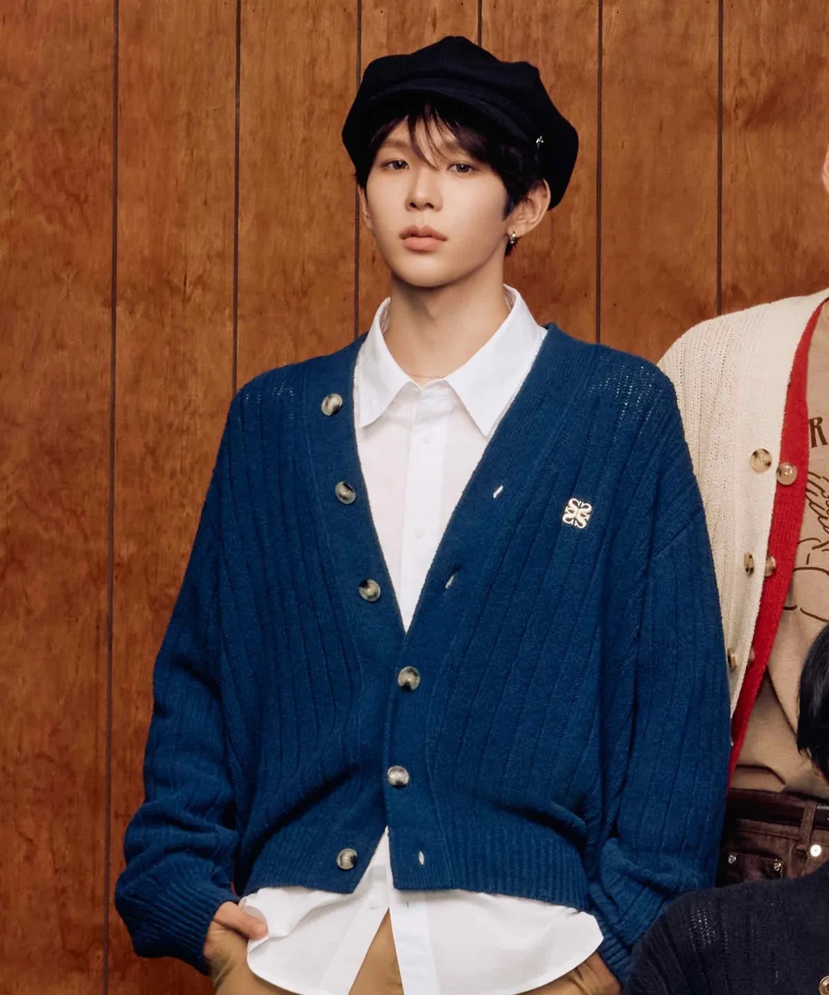 【SATUR】カーディガンFARO POCKET BOUCLE CARDIGAN ☆SATUR☆Faro Over Size Boucle Cardigan (SATUR/カーディガン