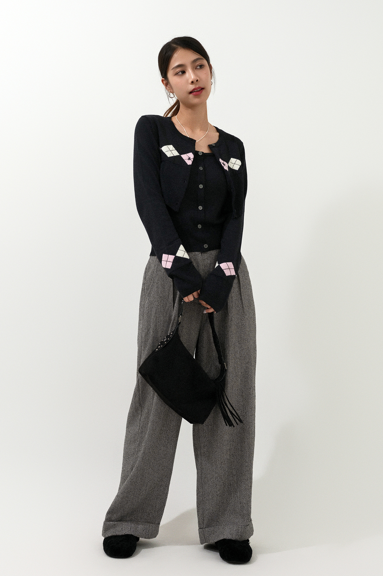 撞釘肩帶仿猄腋下包（現貨款式）