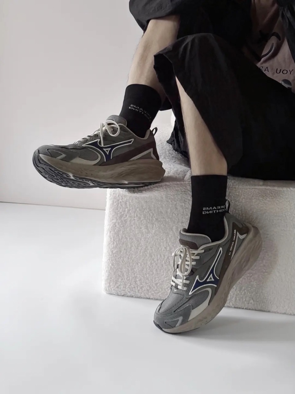 MIZUNO ASTRO LS 咖啡藍灰 米灰 低飽和 復古 增高 厚底 緩震 男女鞋 D1GH252104 / 預購