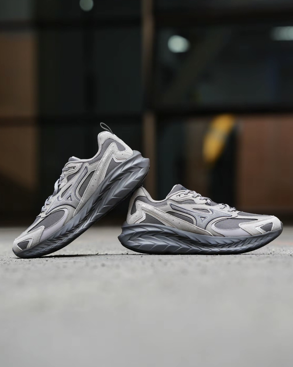 #代購 MIZUNO ASTRO LS 復古 厚底 慢跑鞋 D1GH252102 灰黑