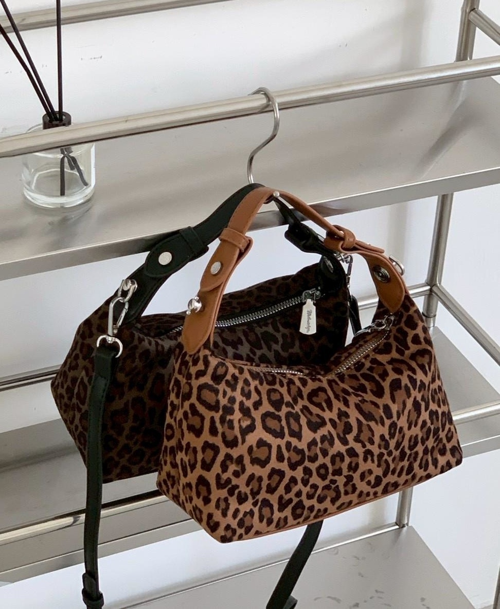 皮革肩豹紋小包包