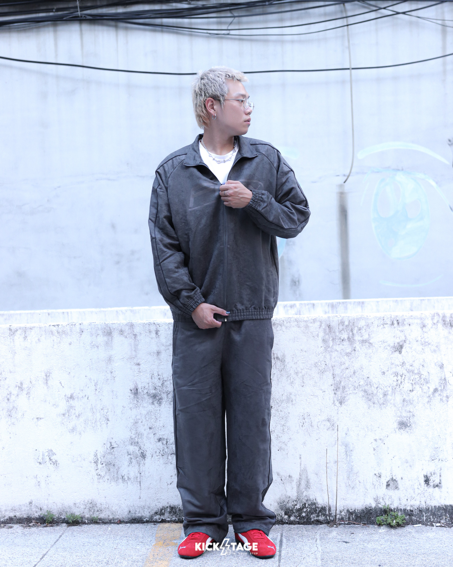 男款 PUMA T7 FAUX SUED 灰色 寬鬆 立領 歐規 仿麂皮 外套 長褲 套裝【63219044/63219144】