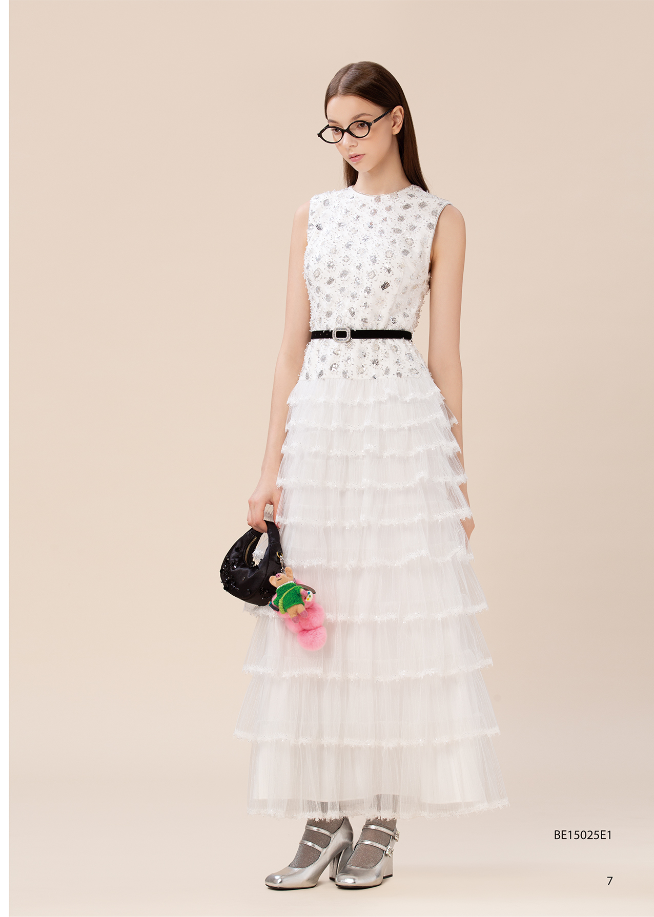 BE15025E1 藝術館之旅玫瑰刺繡亮片蛋糕裙 (附腰帶)