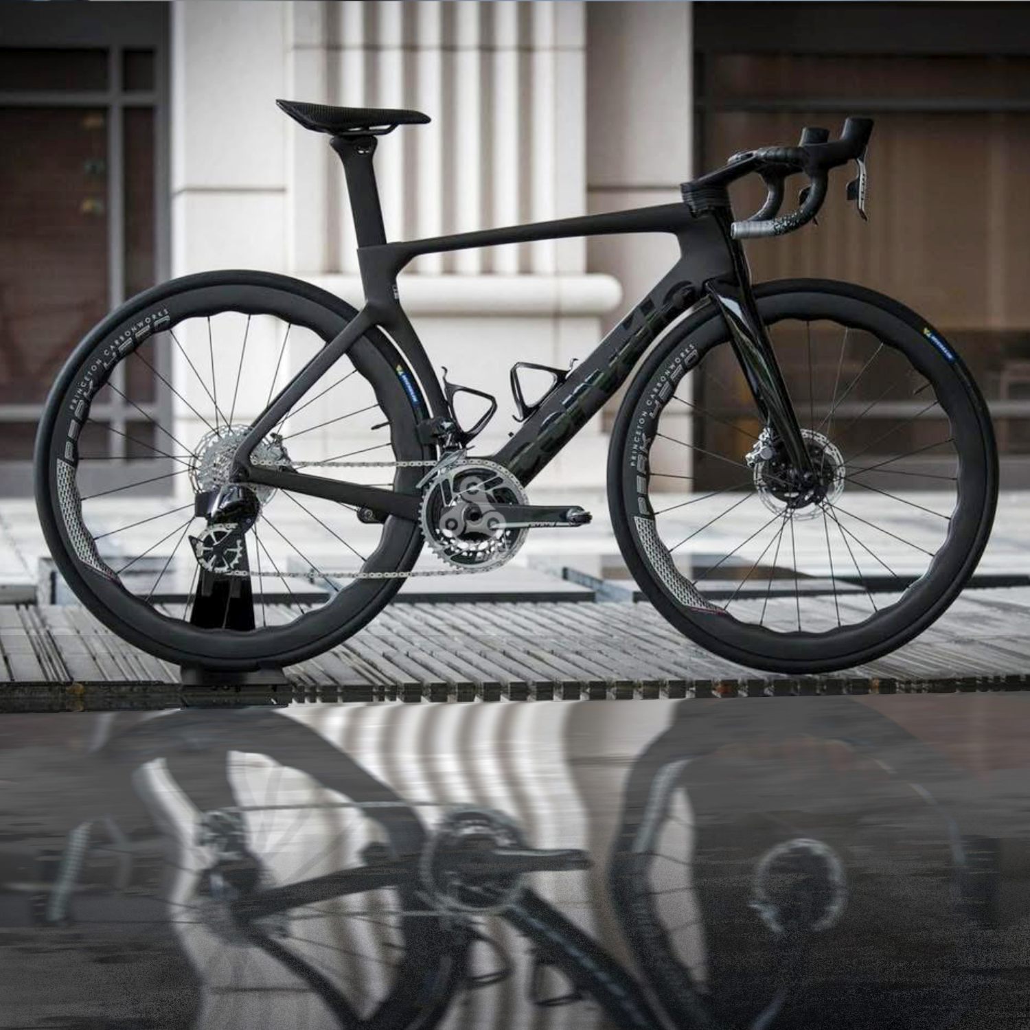 現貨【Arundel】Mandible 碳纖維水壺架 / 消光黑UD（兩入組更優惠）