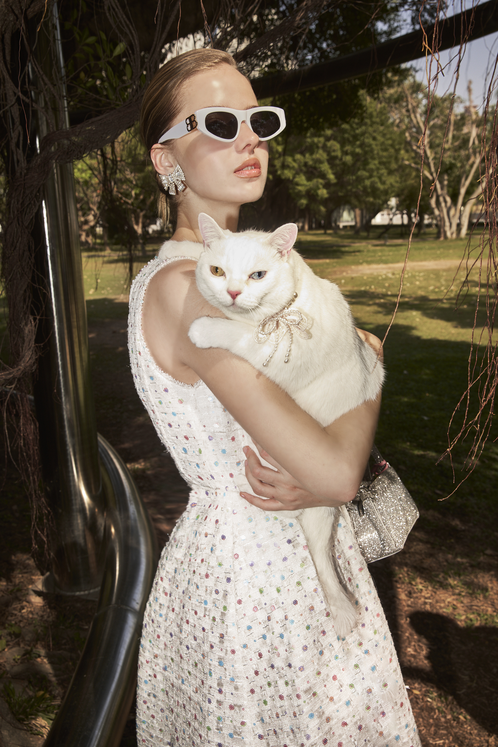 BE15027E1 藝術館之旅七彩小香花呢洋裝 (附別針)