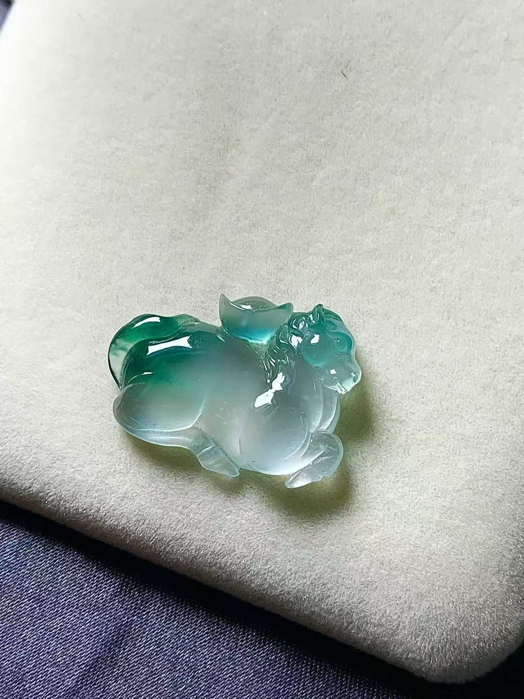 104360 翡翠生肖馬